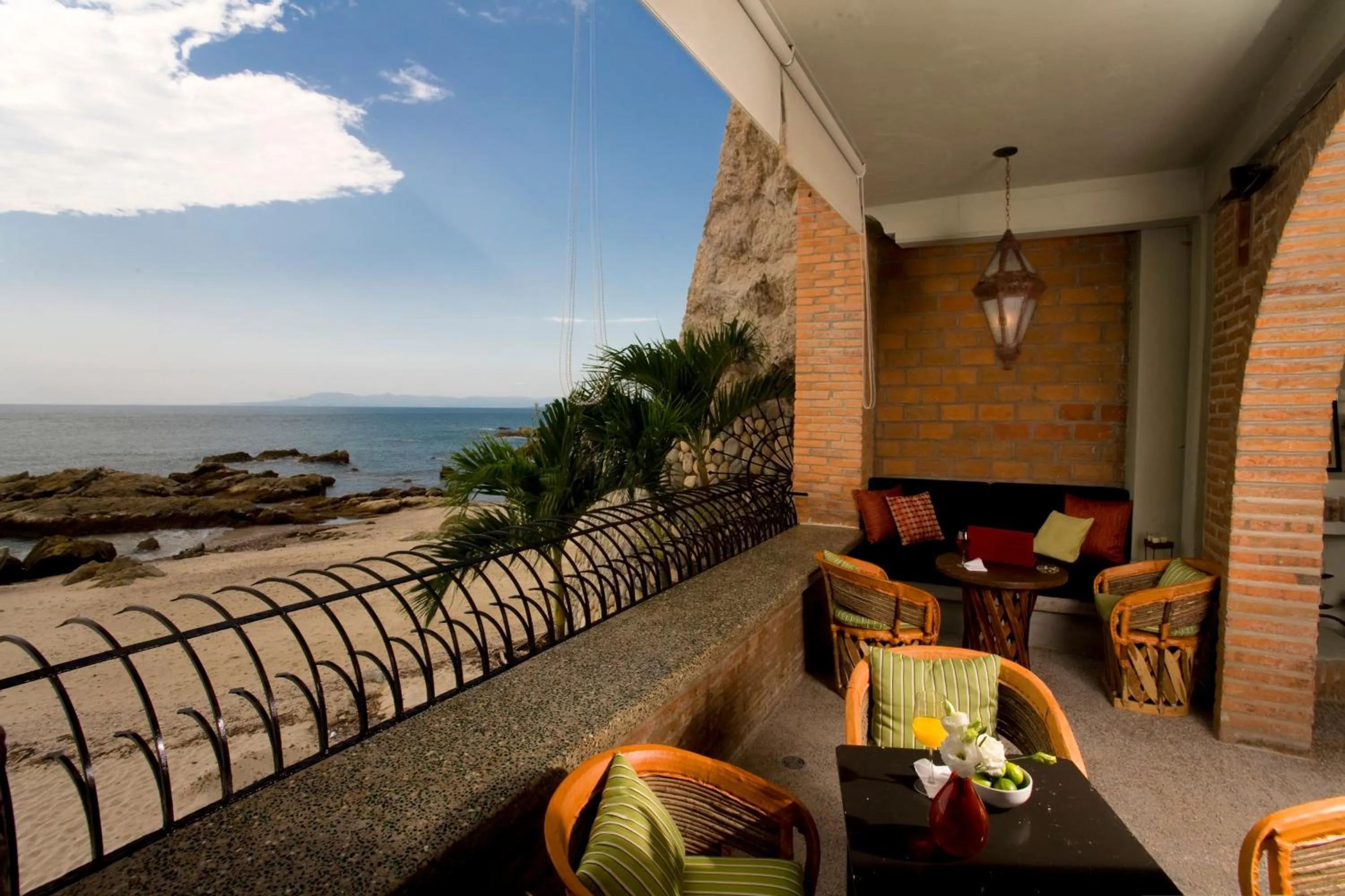 Balcony/Terrace in Quinta Maria Cortez Beach Hotel
