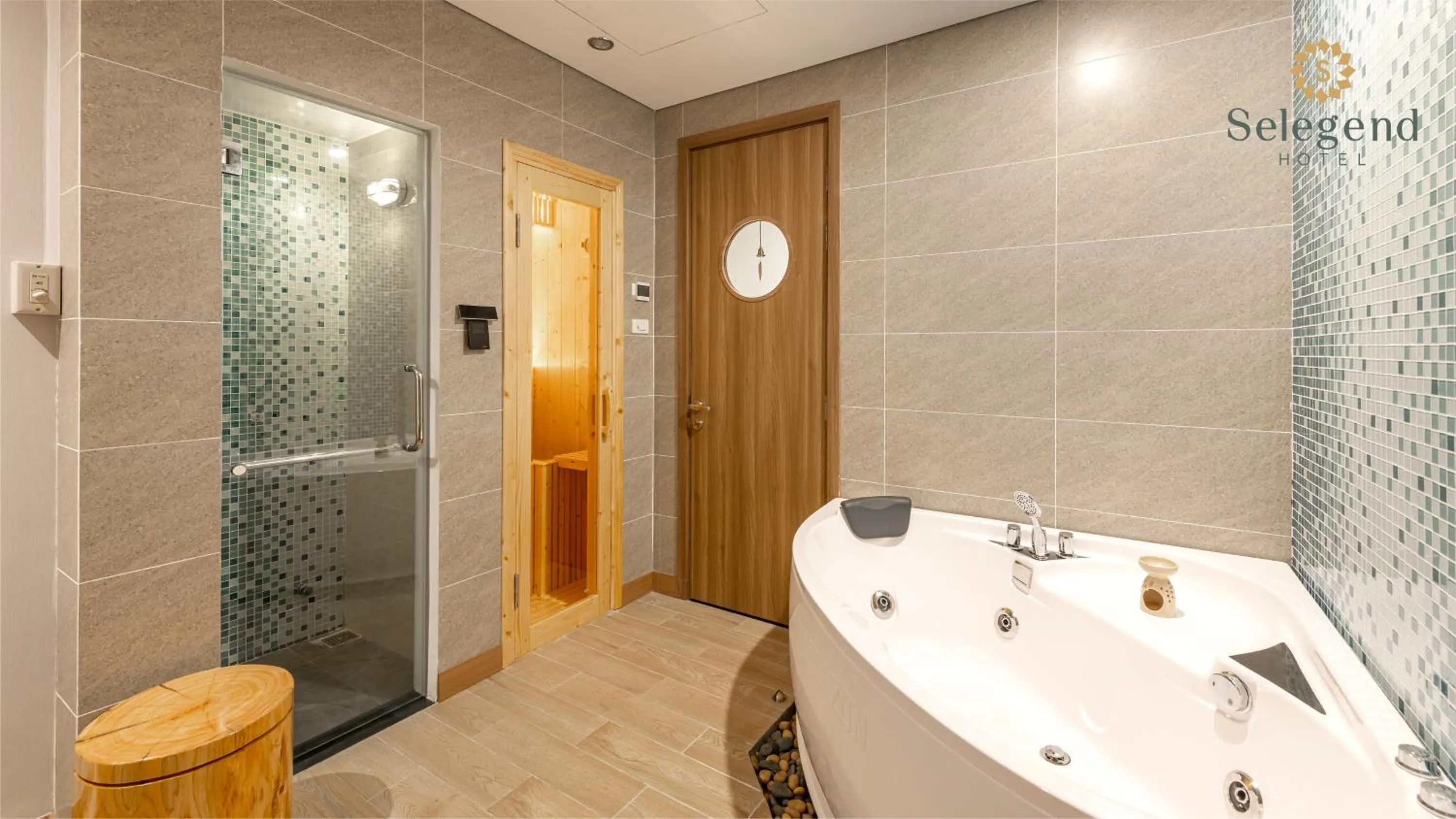 Spa and wellness centre/facilities in Selegend Hotel Thái Bình