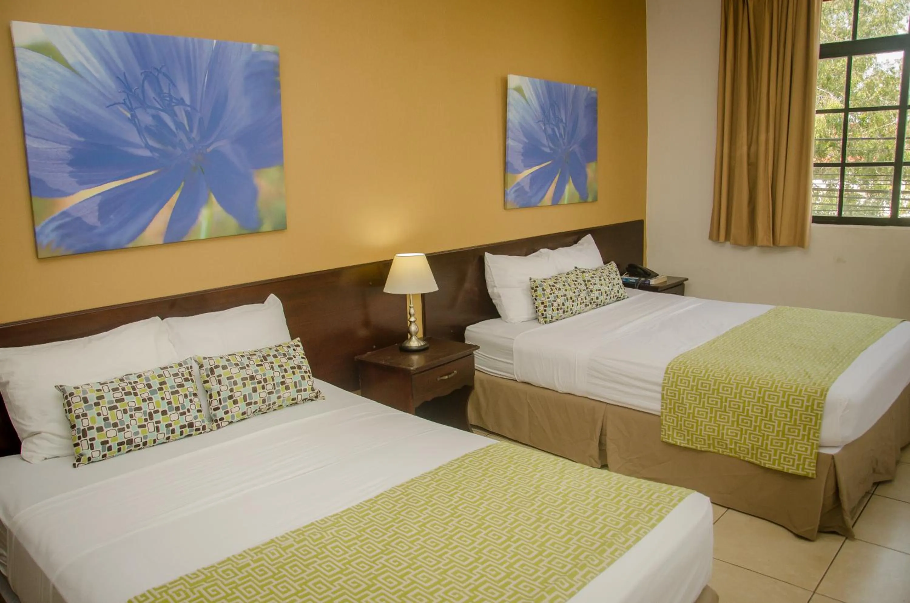 Bedroom, Bed in Hotel Residencial Cervantes