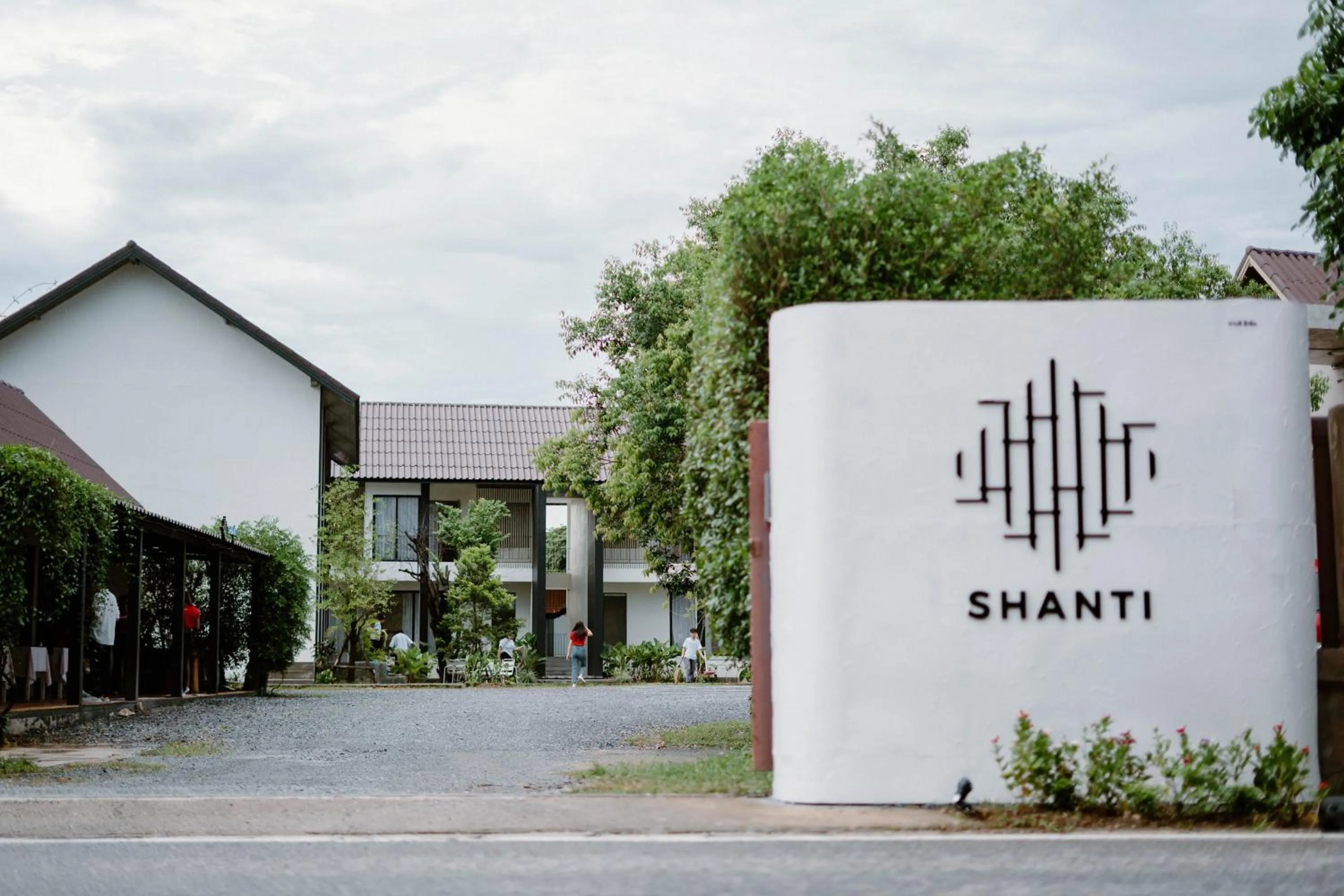 Property building in Shanti-Retreat Hotel