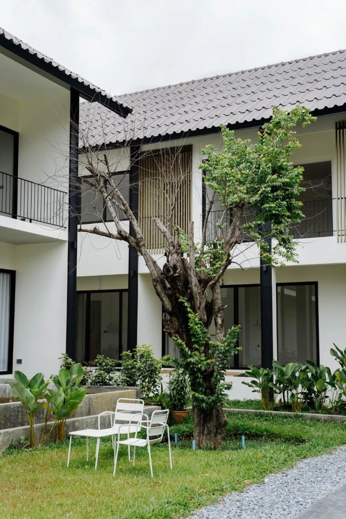 Property building in Shanti-Retreat Hotel