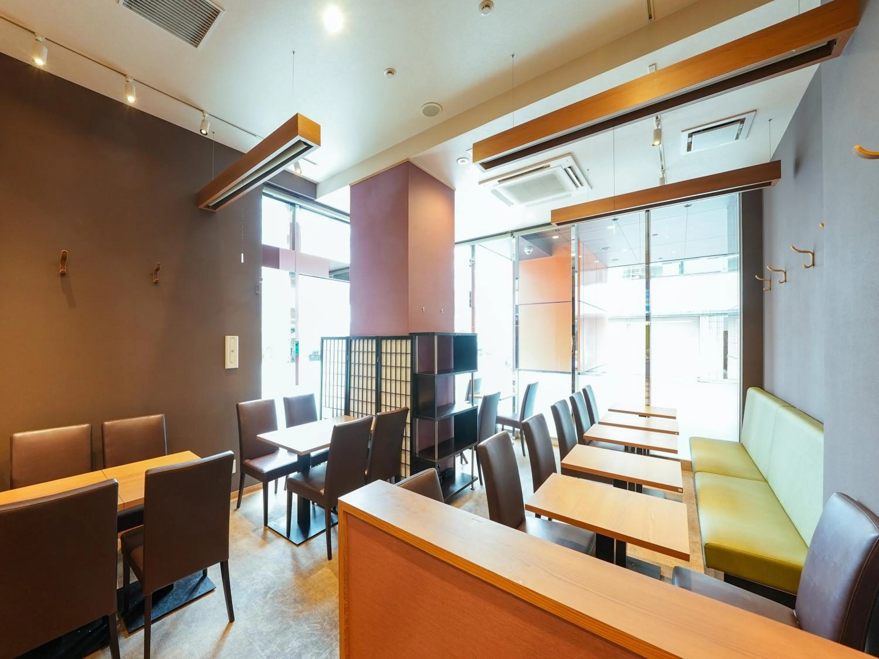 Restaurant/places to eat in APA Hotel Shin Osaka Minamikata Ekimae