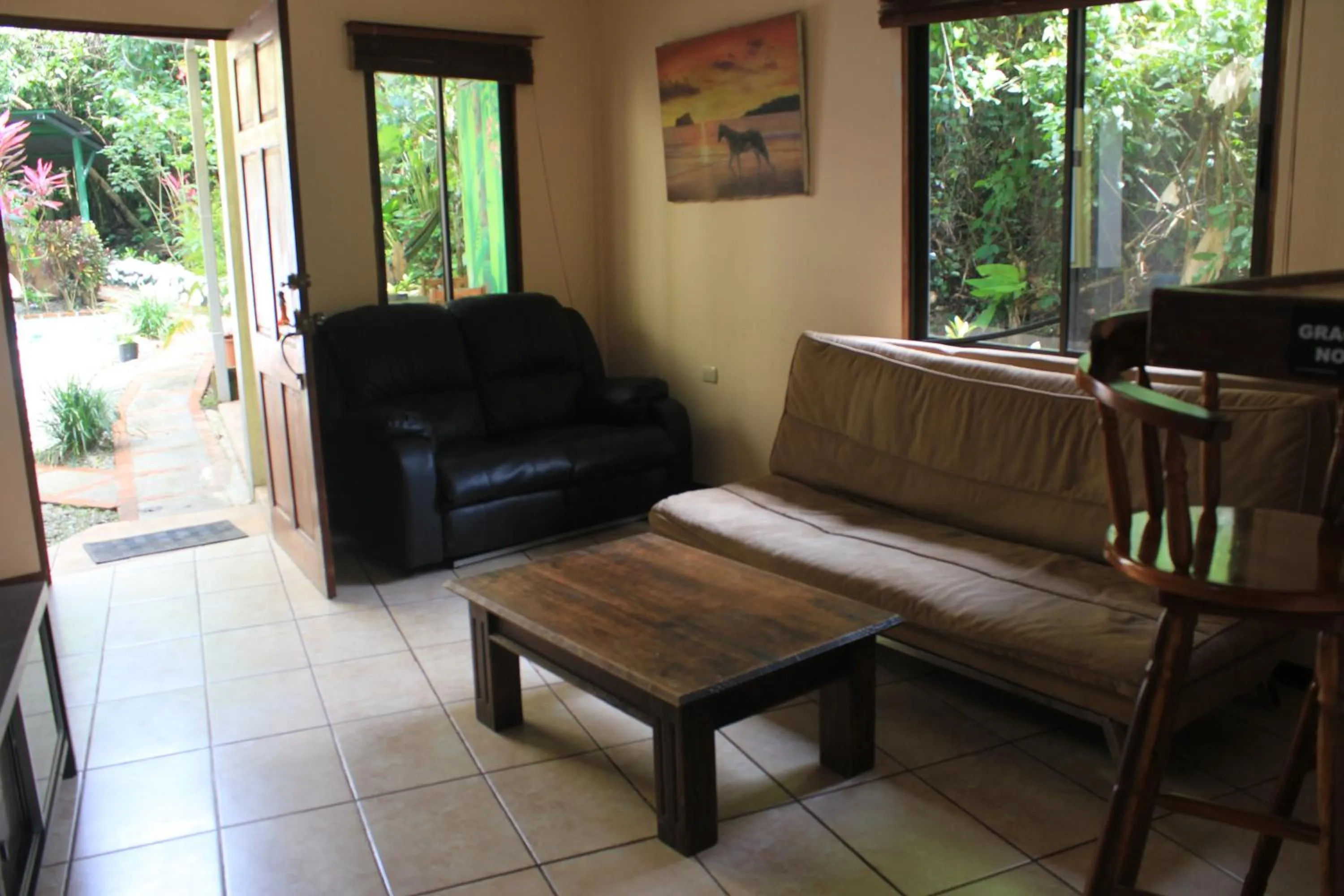 Living room in La Posada Jungle Hotel