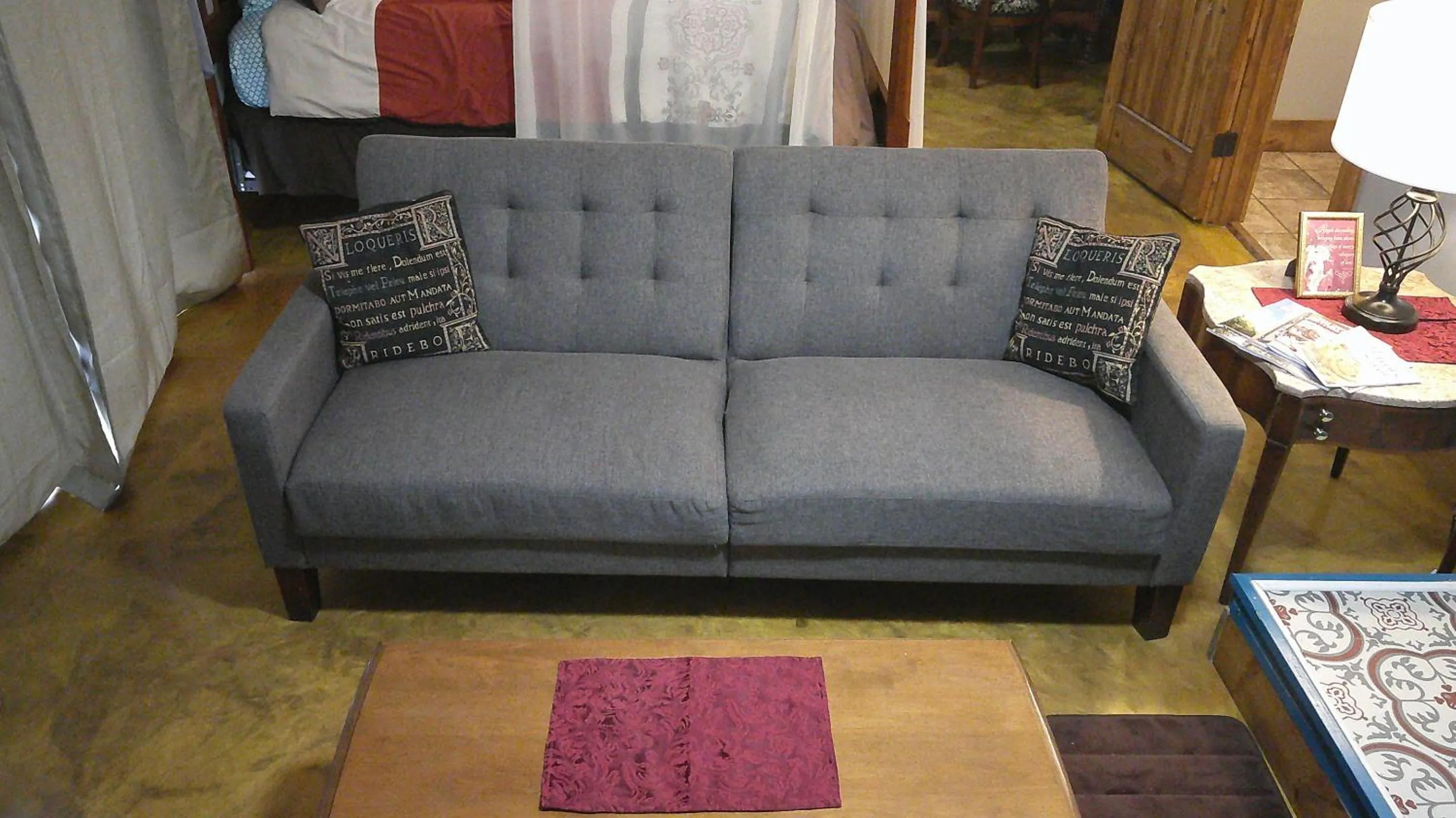 Bedroom in Lil Black Bear Inn