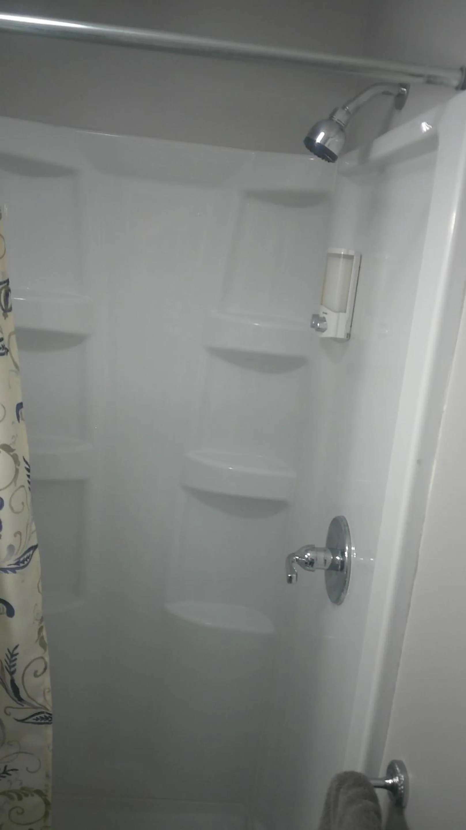 Bathroom in Lil Black Bear Inn