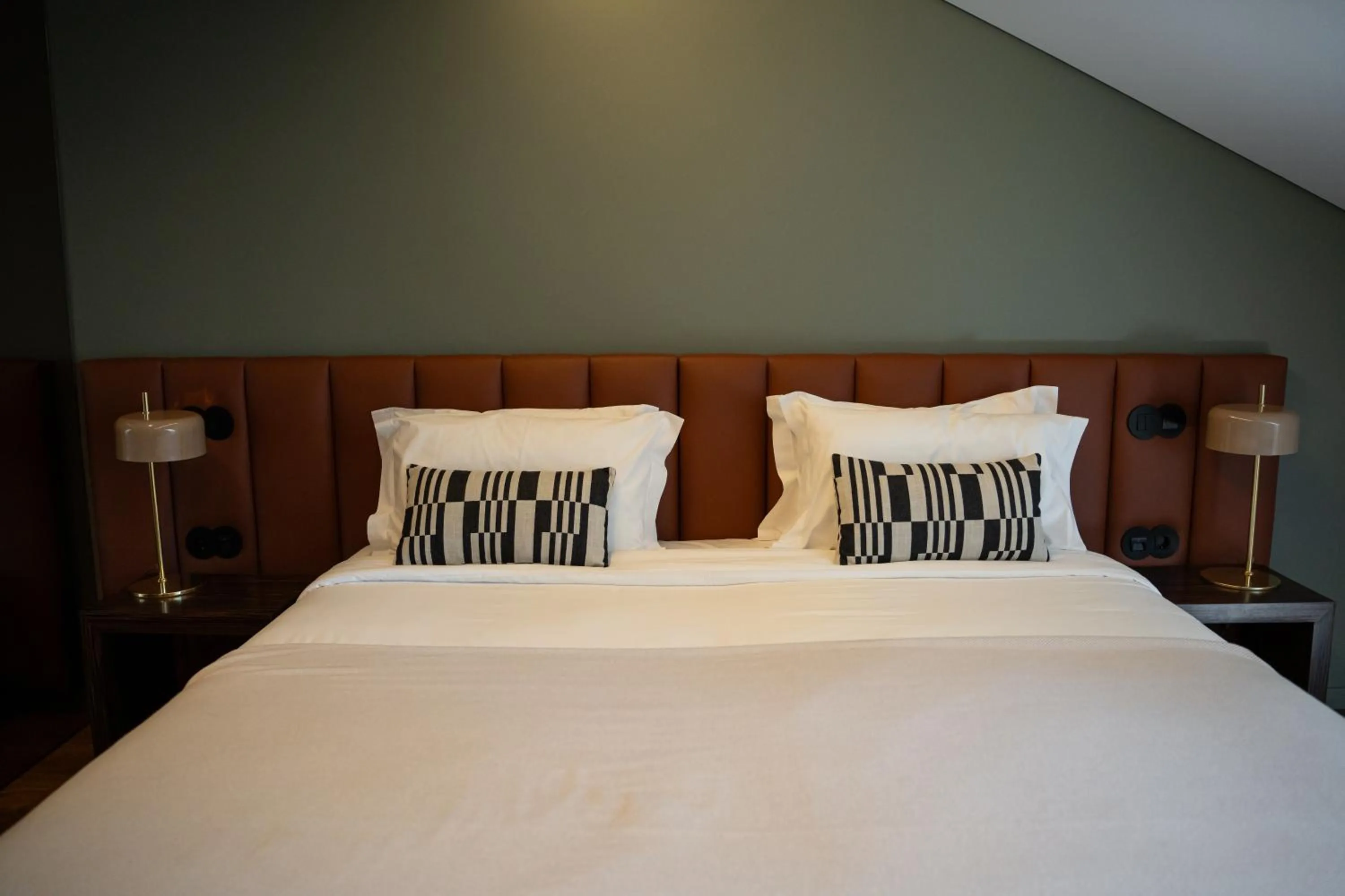 Bed in Santo Thyrso Hotel