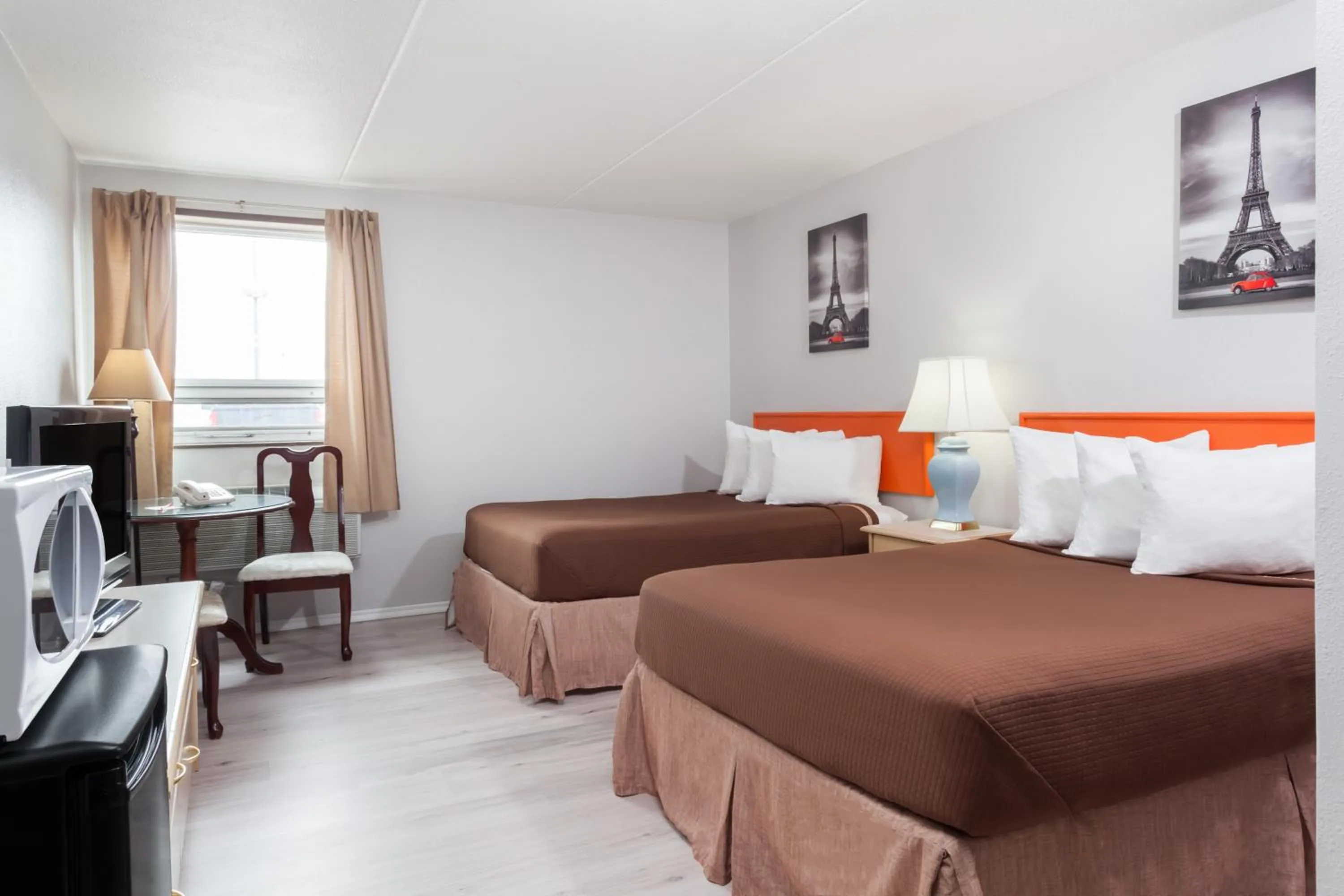 Street view in Howard Johnson by Wyndham Melville