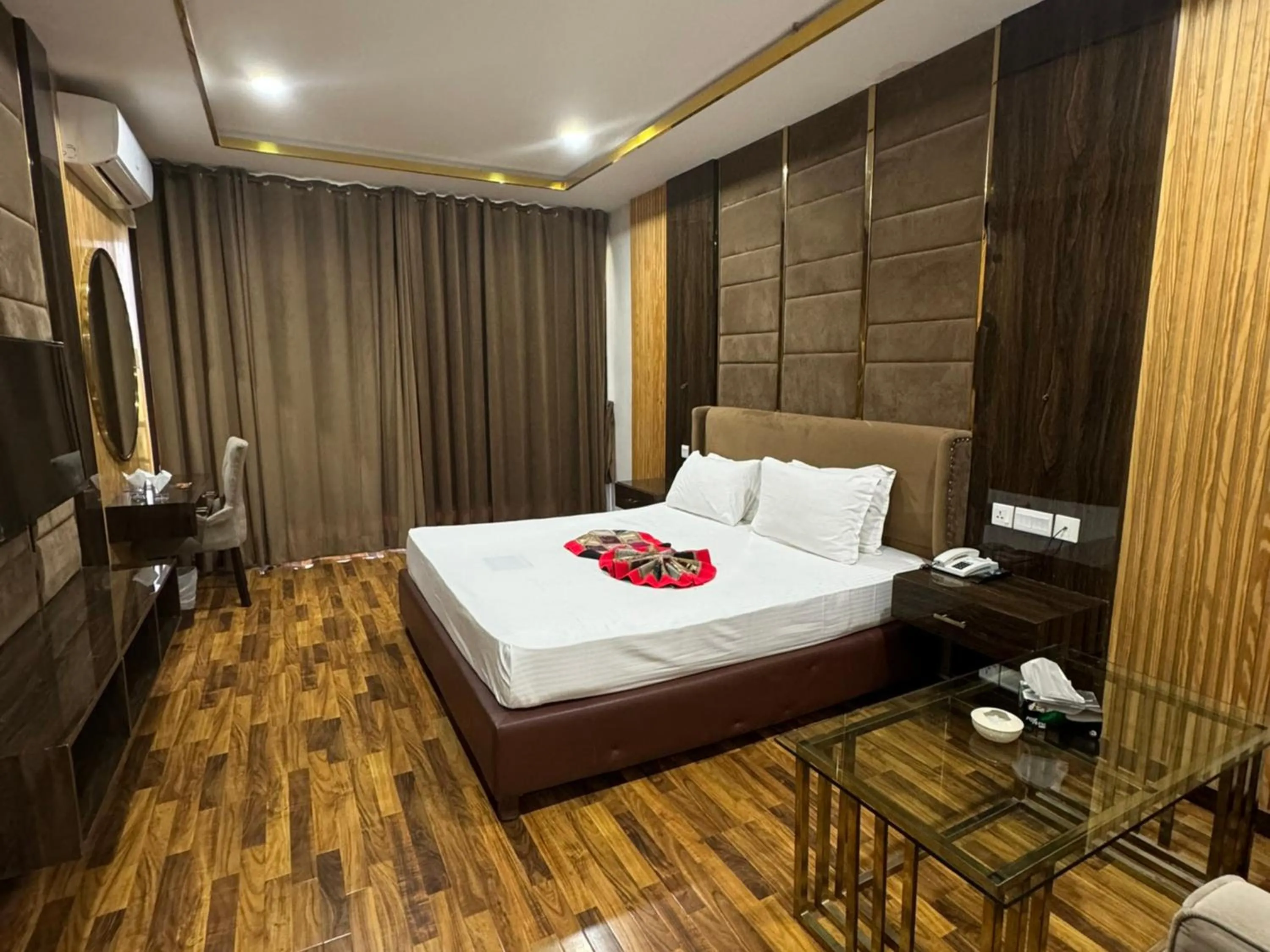 Bed in Hotel de Papae