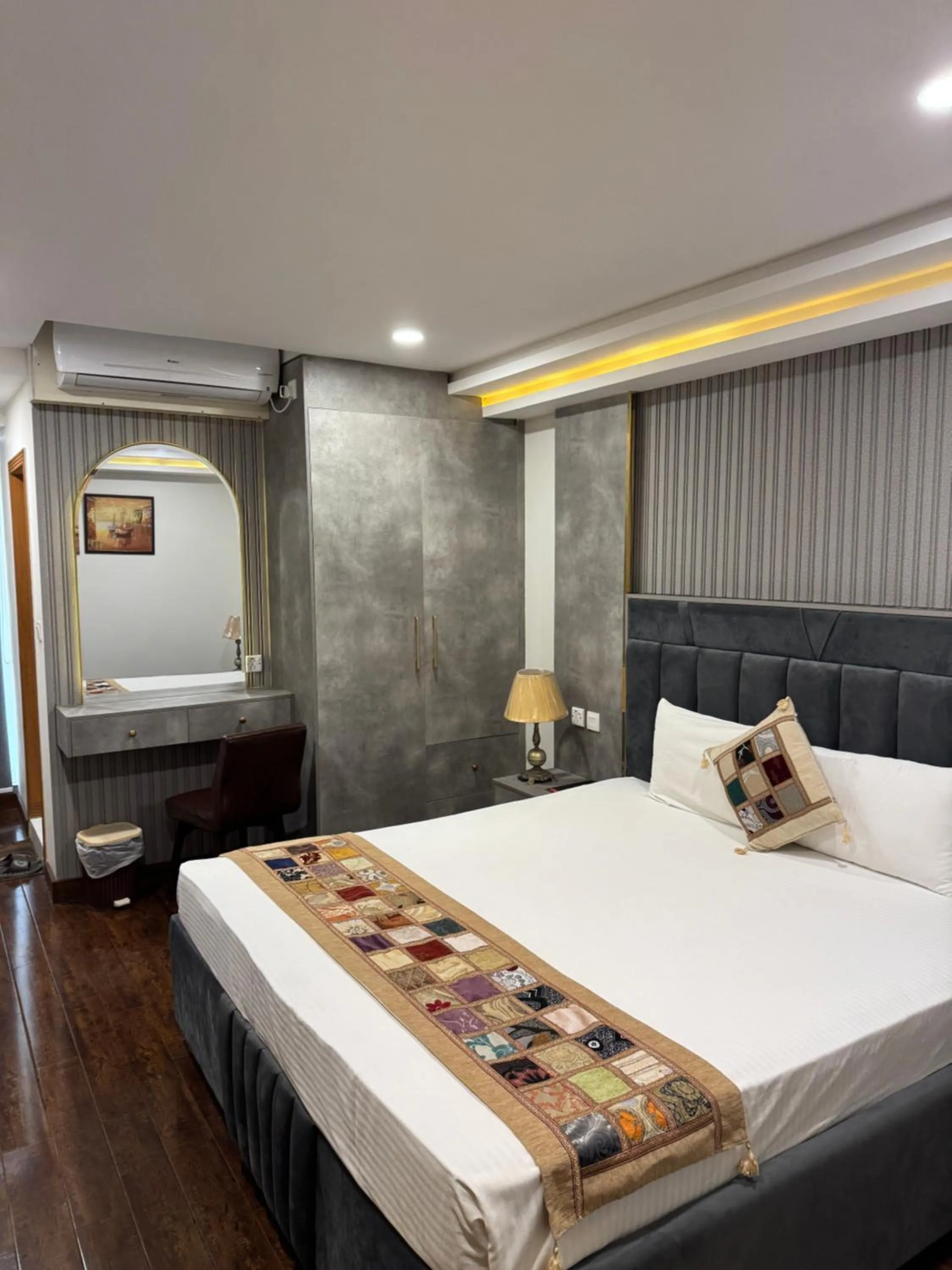 Bedroom, Bed in Hotel de Papae