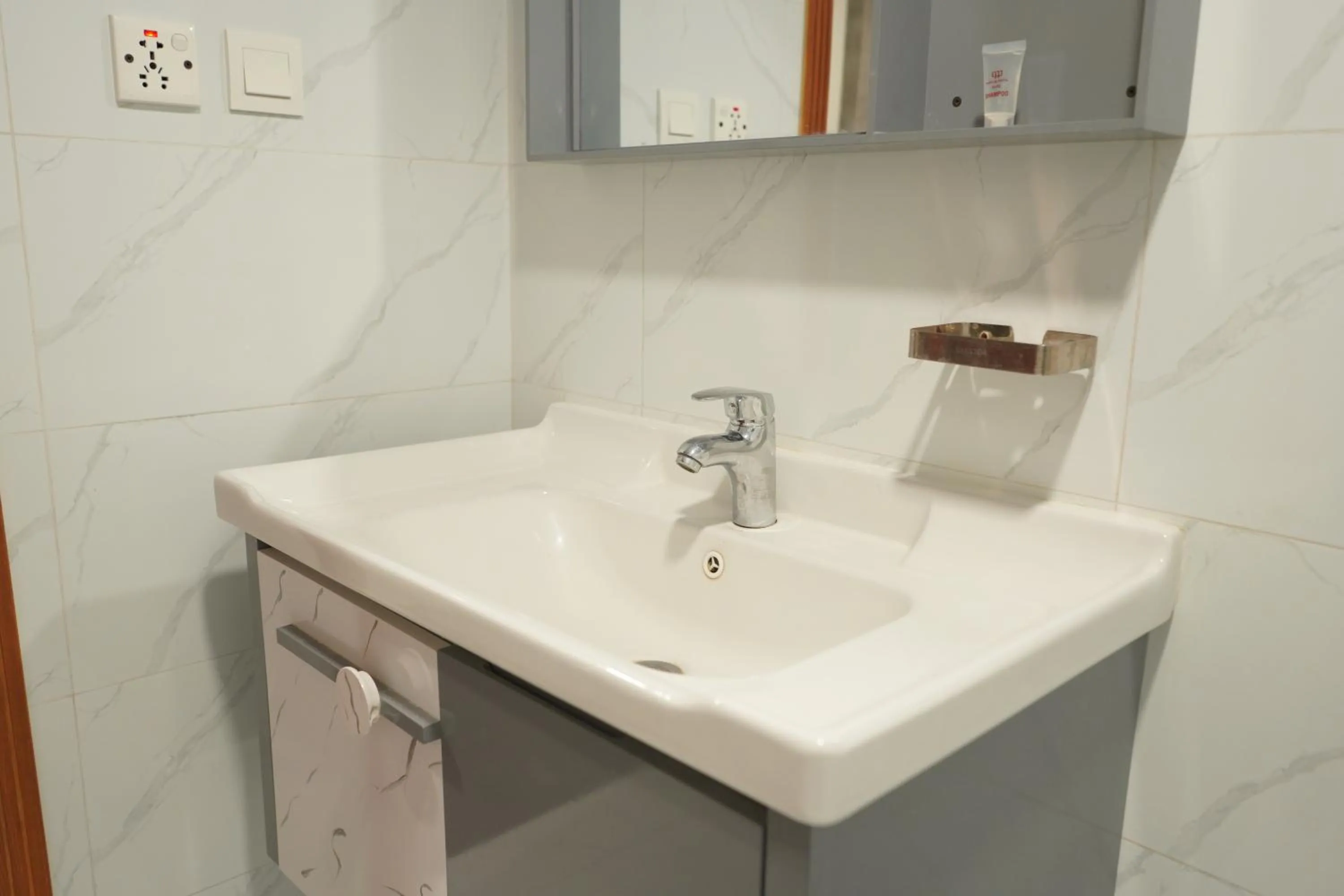 Bathroom in Hotel de Papae