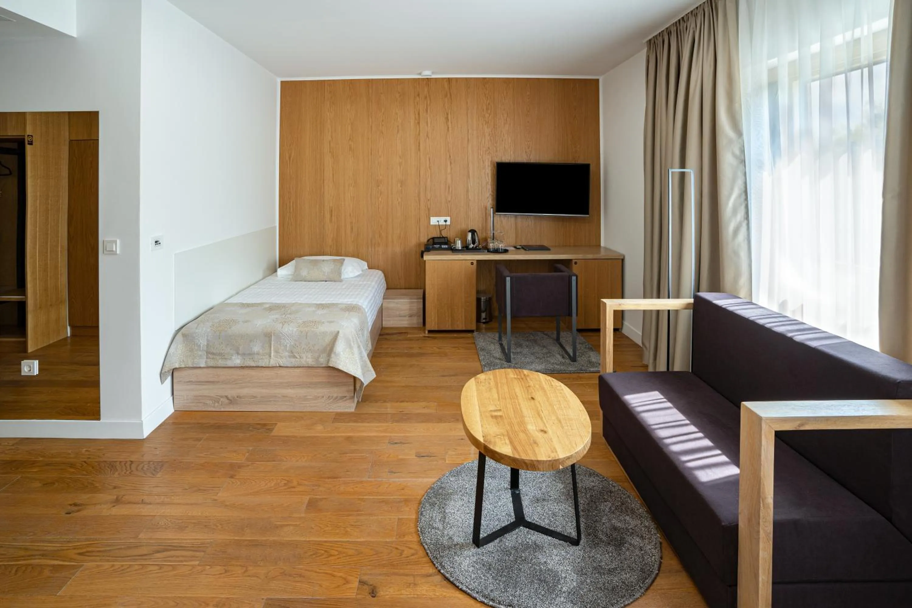 TV and multimedia, Bed in Hotel Palcich Plitvice