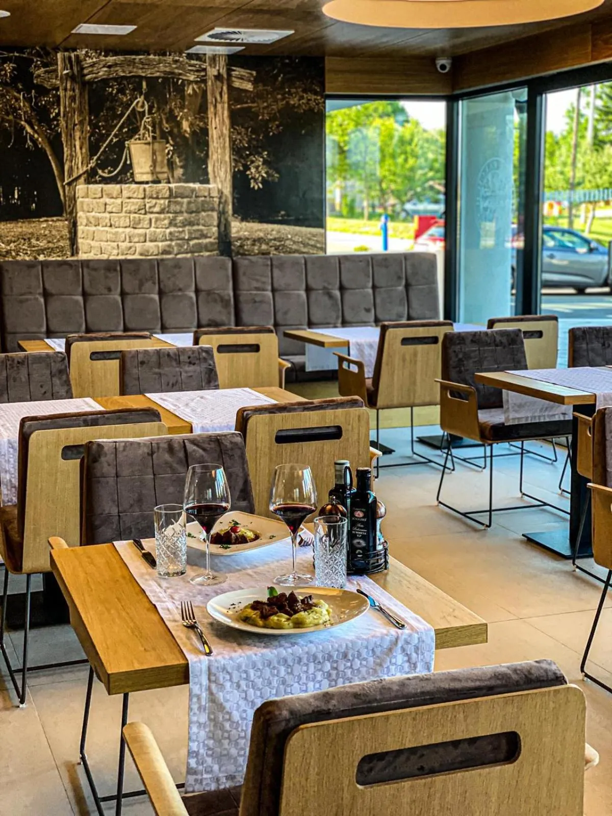 Restaurant/places to eat in Hotel Palcich Plitvice