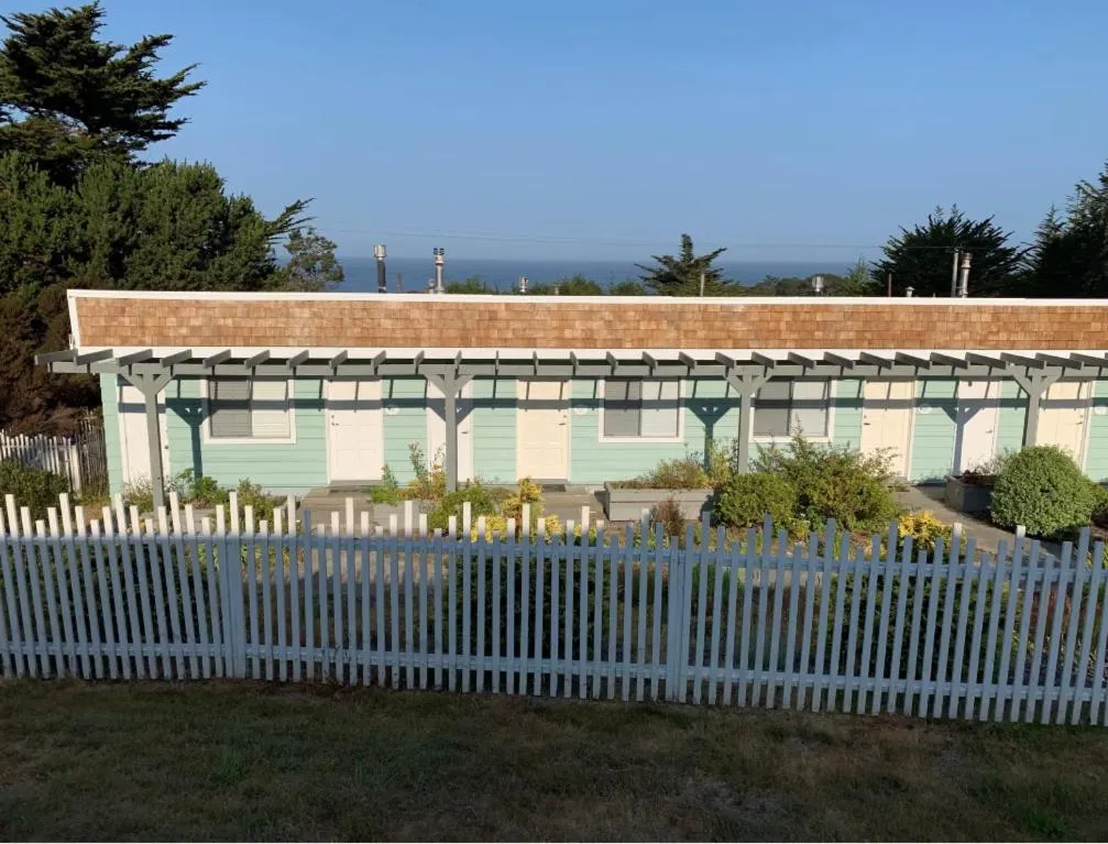 Property building in Inn at Schoolhouse Creek