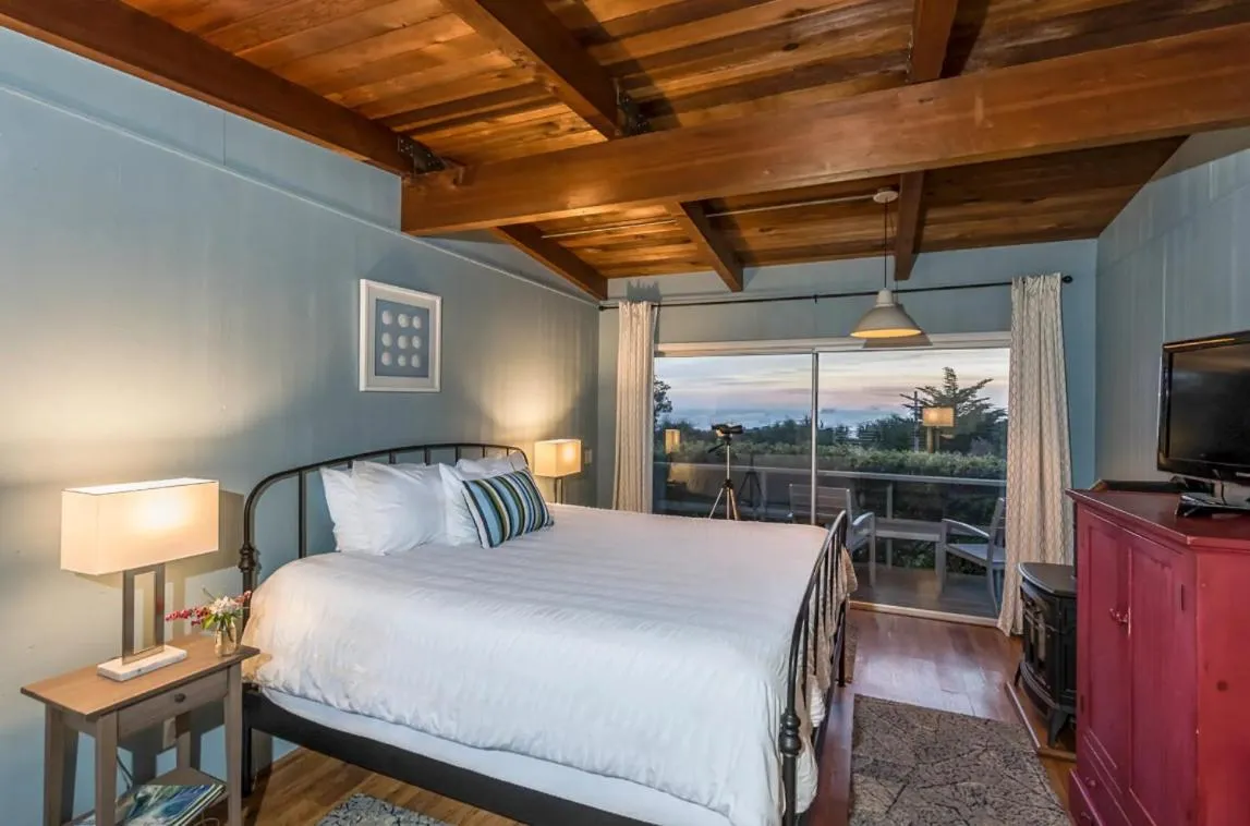 Bedroom, Bed in Inn at Schoolhouse Creek