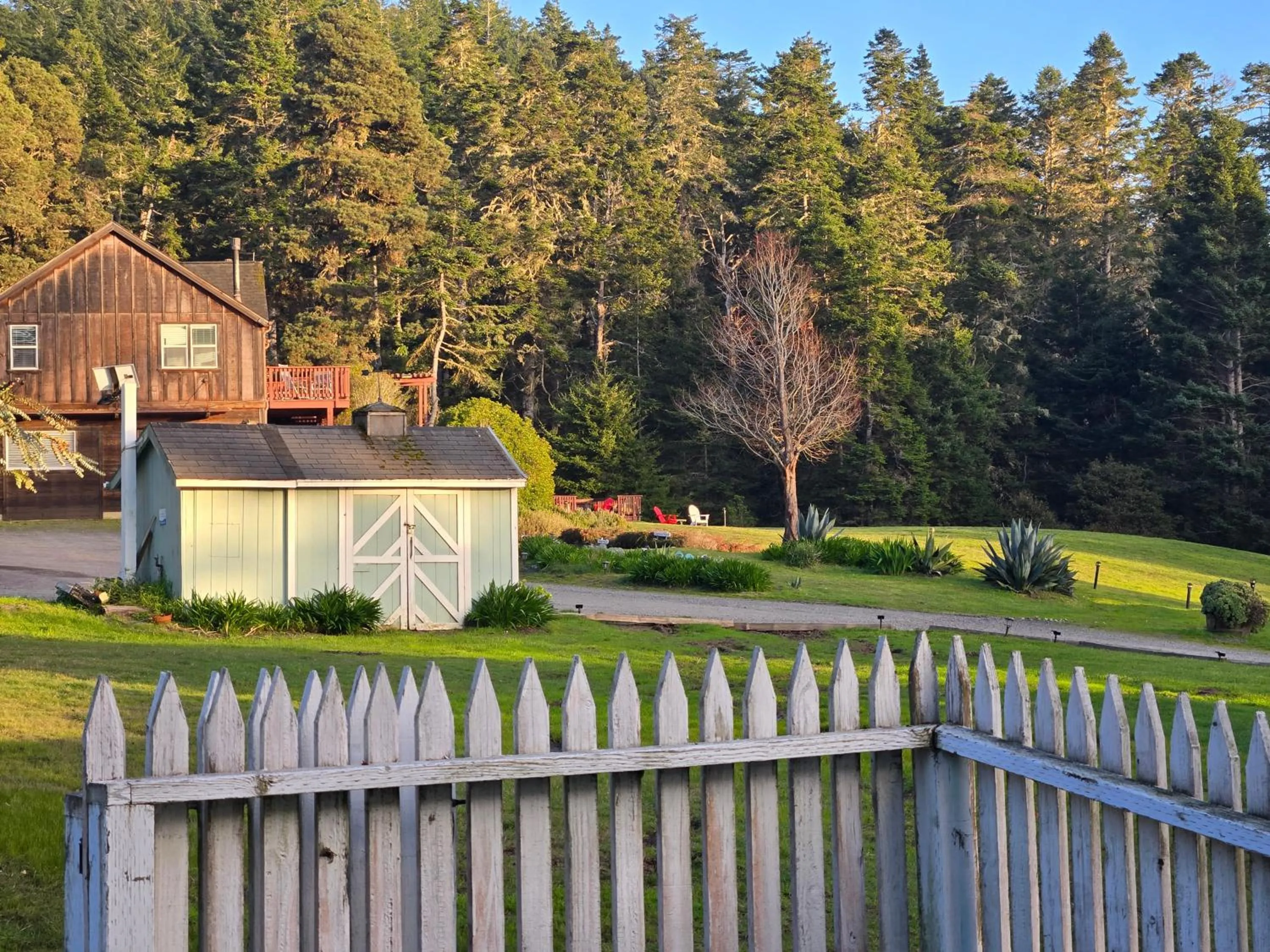 Garden in Inn at Schoolhouse Creek