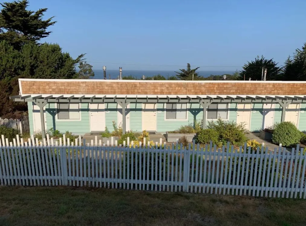 Property building in Inn at Schoolhouse Creek