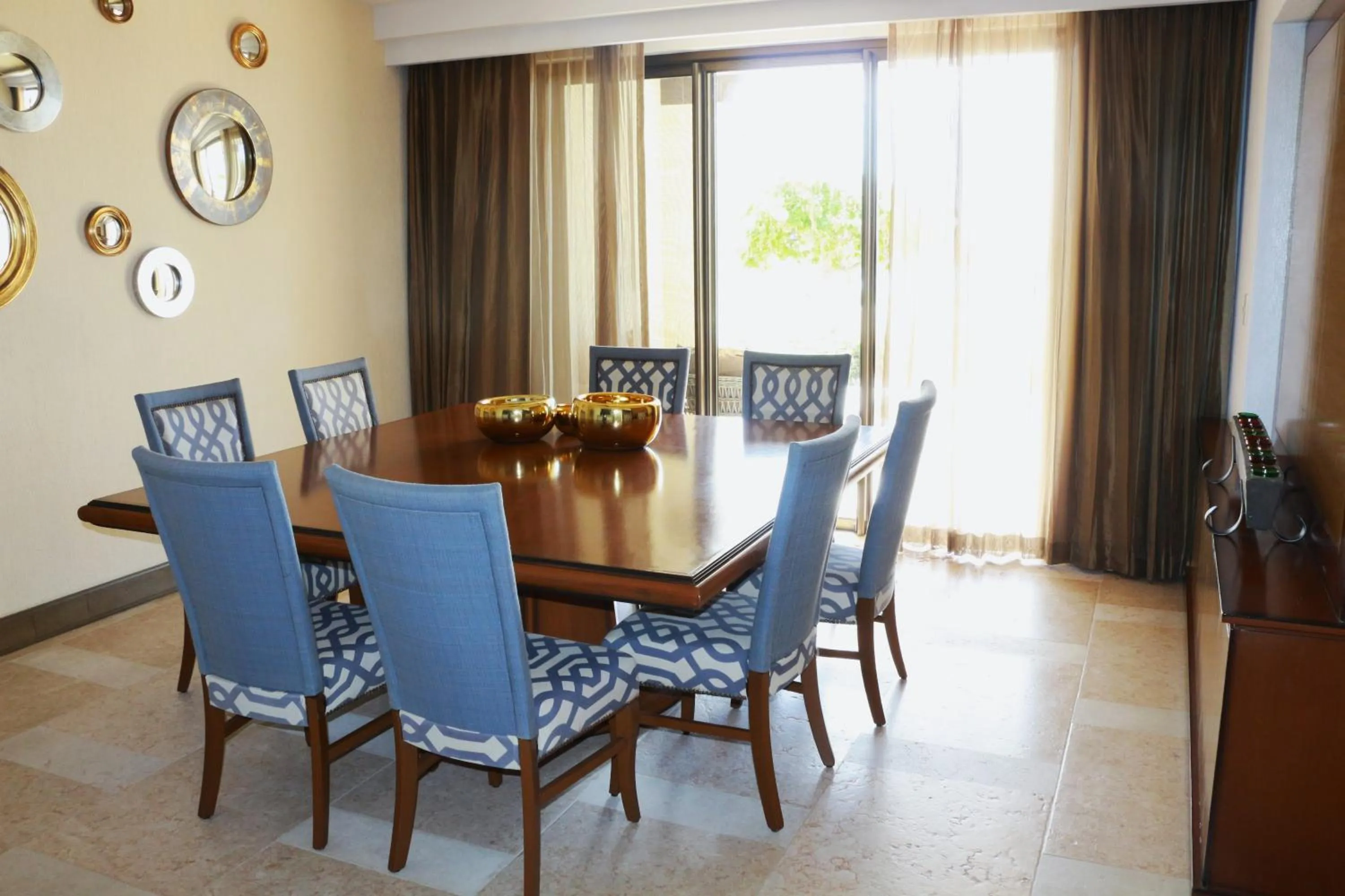 Dining area in Secrets Puerto Los Cabos Golf & Spa18+