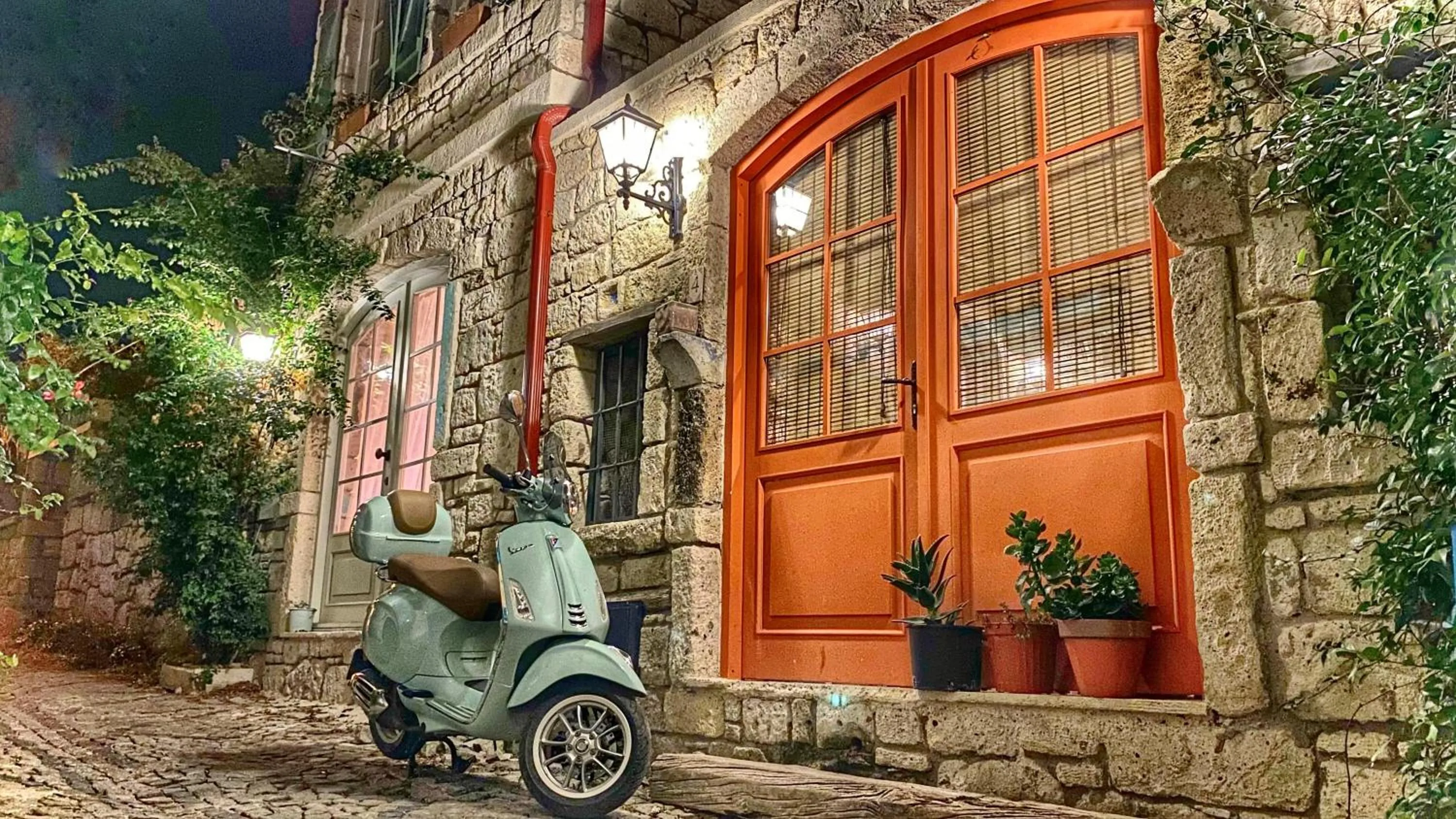 Property building in Oberj d'Azur Alaçatı