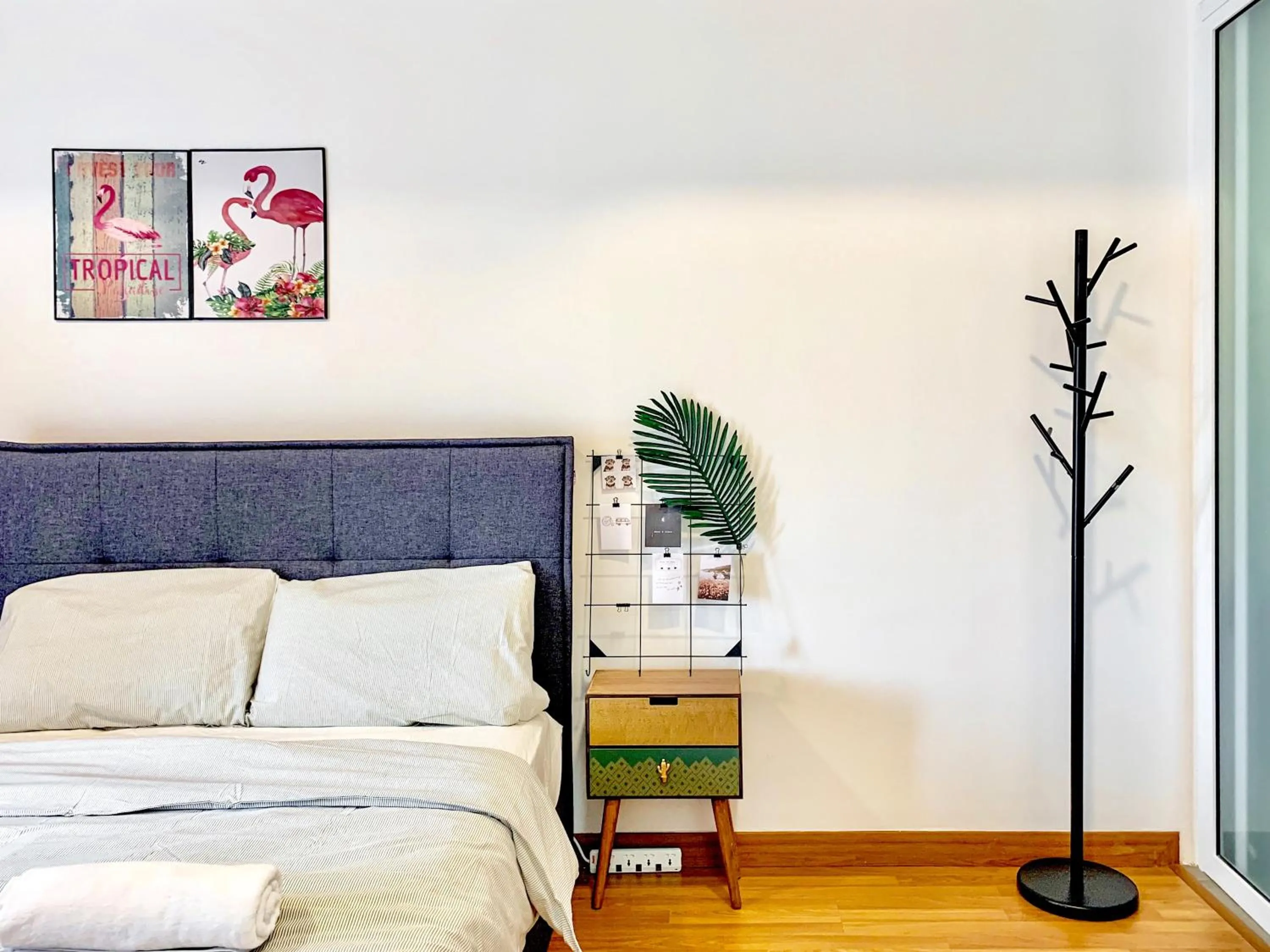 Shower in Georgetown Tropicana 218 Apartment