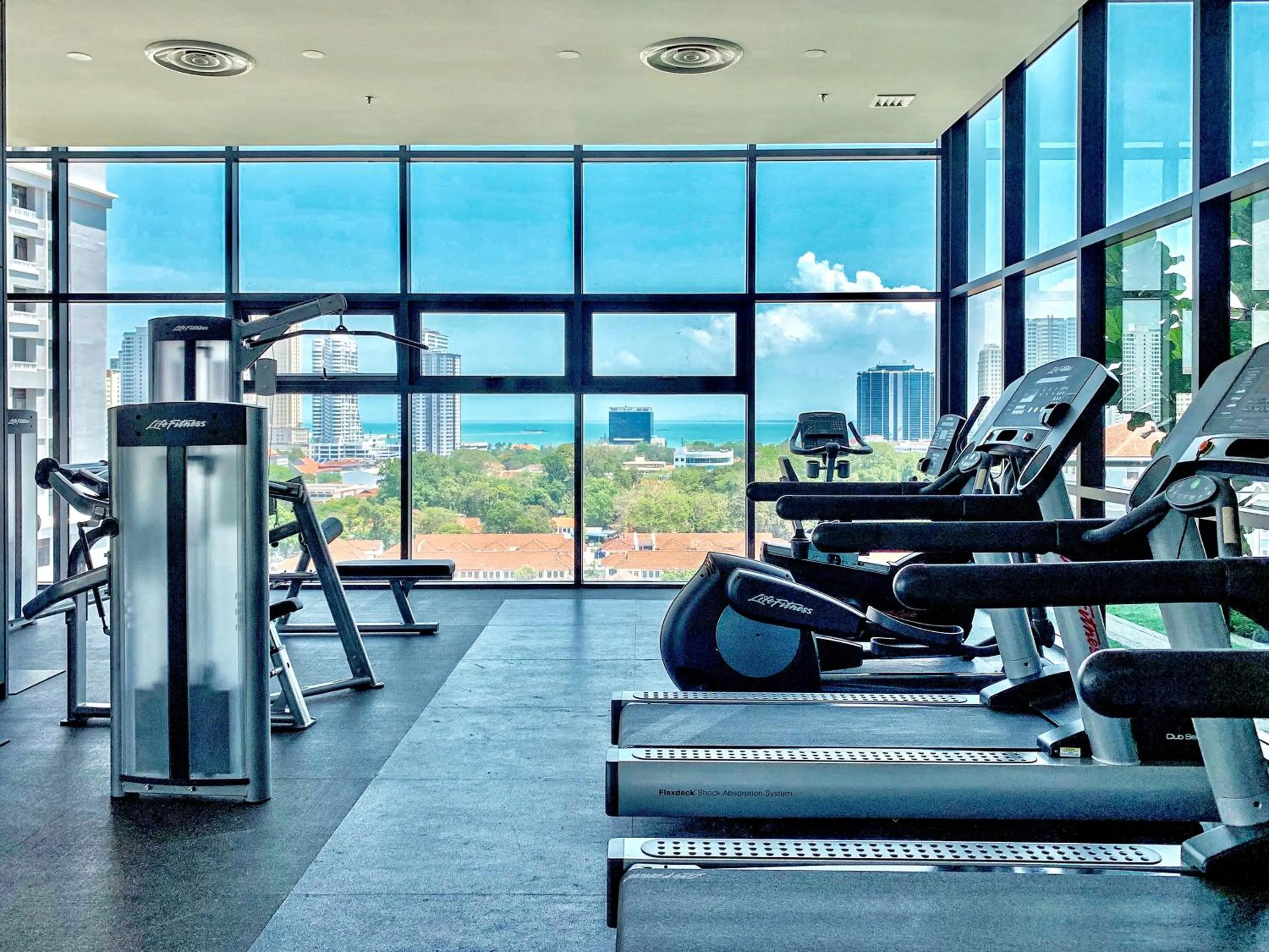 Fitness centre/facilities in Georgetown Tropicana 218 Apartment