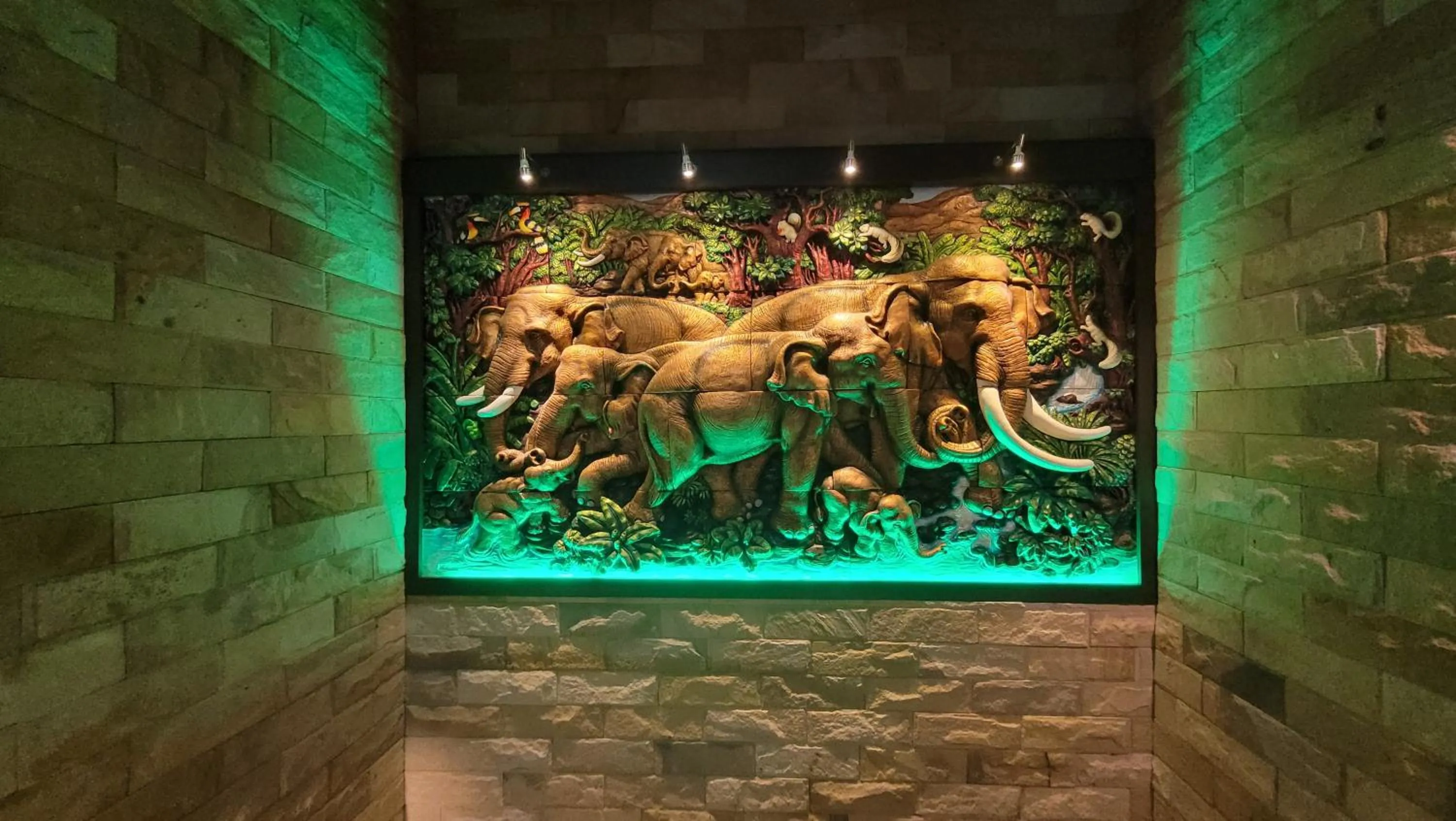 Decorative detail in Patong Mansion - SHA Certified