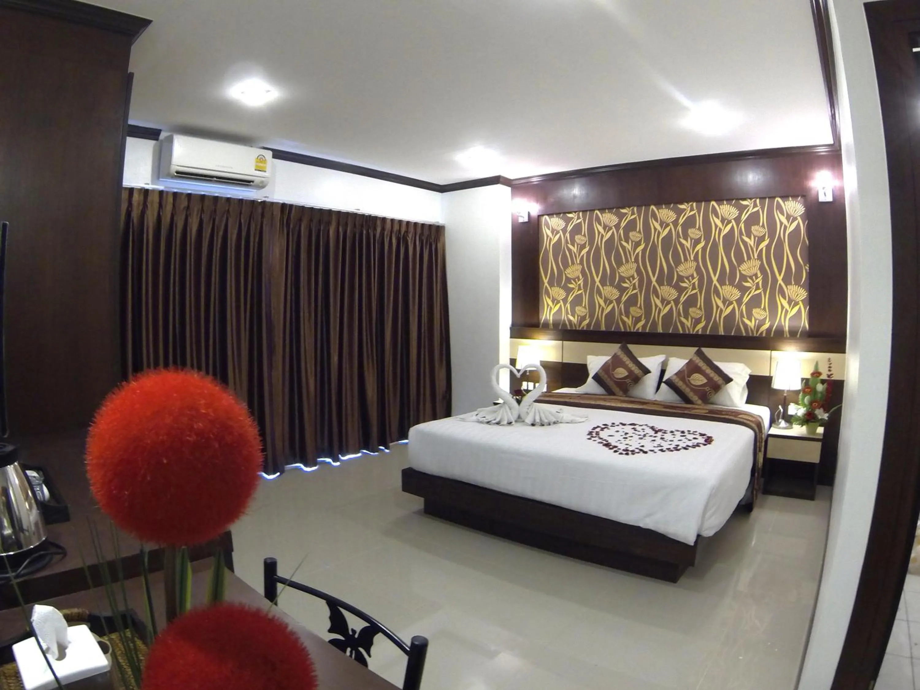Photo of the whole room, Bed in Patong Mansion - SHA Certified