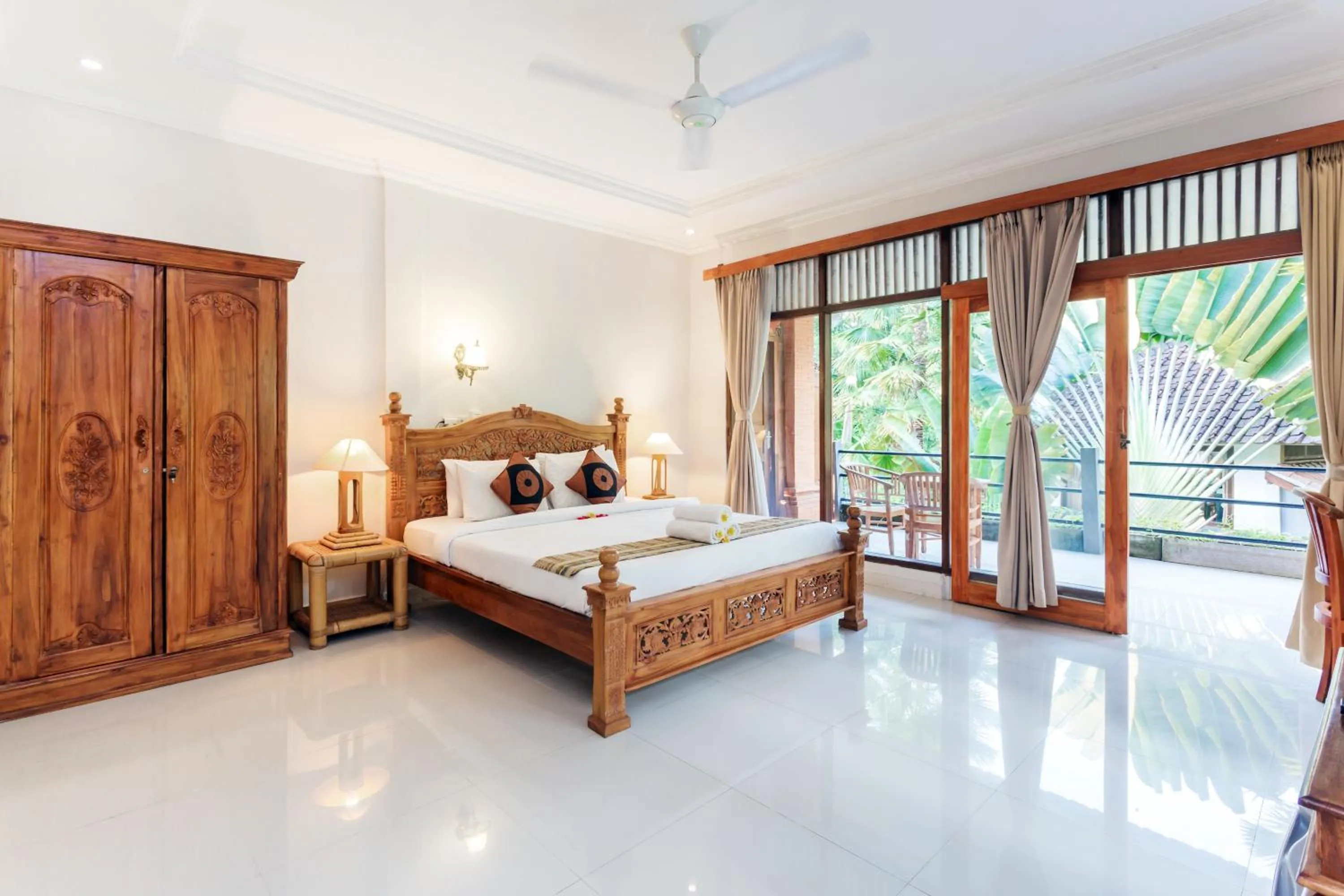 Bedroom, Bed in Rahayu Suites Monkey Forest Ubud