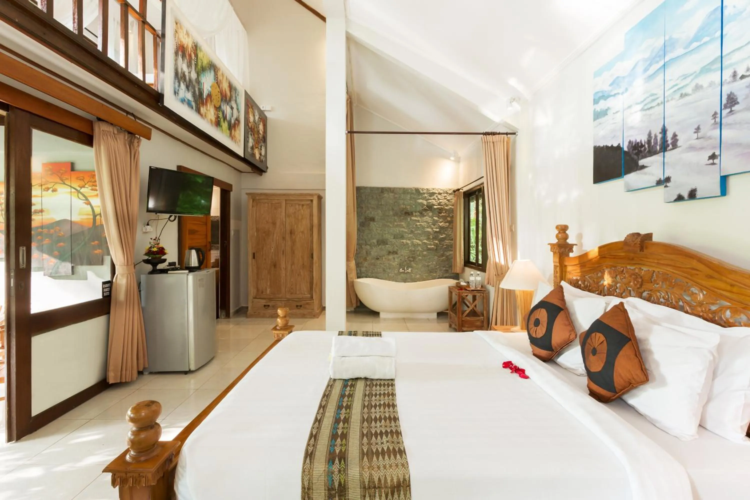 Bedroom, Bed in Rahayu Suites Monkey Forest Ubud