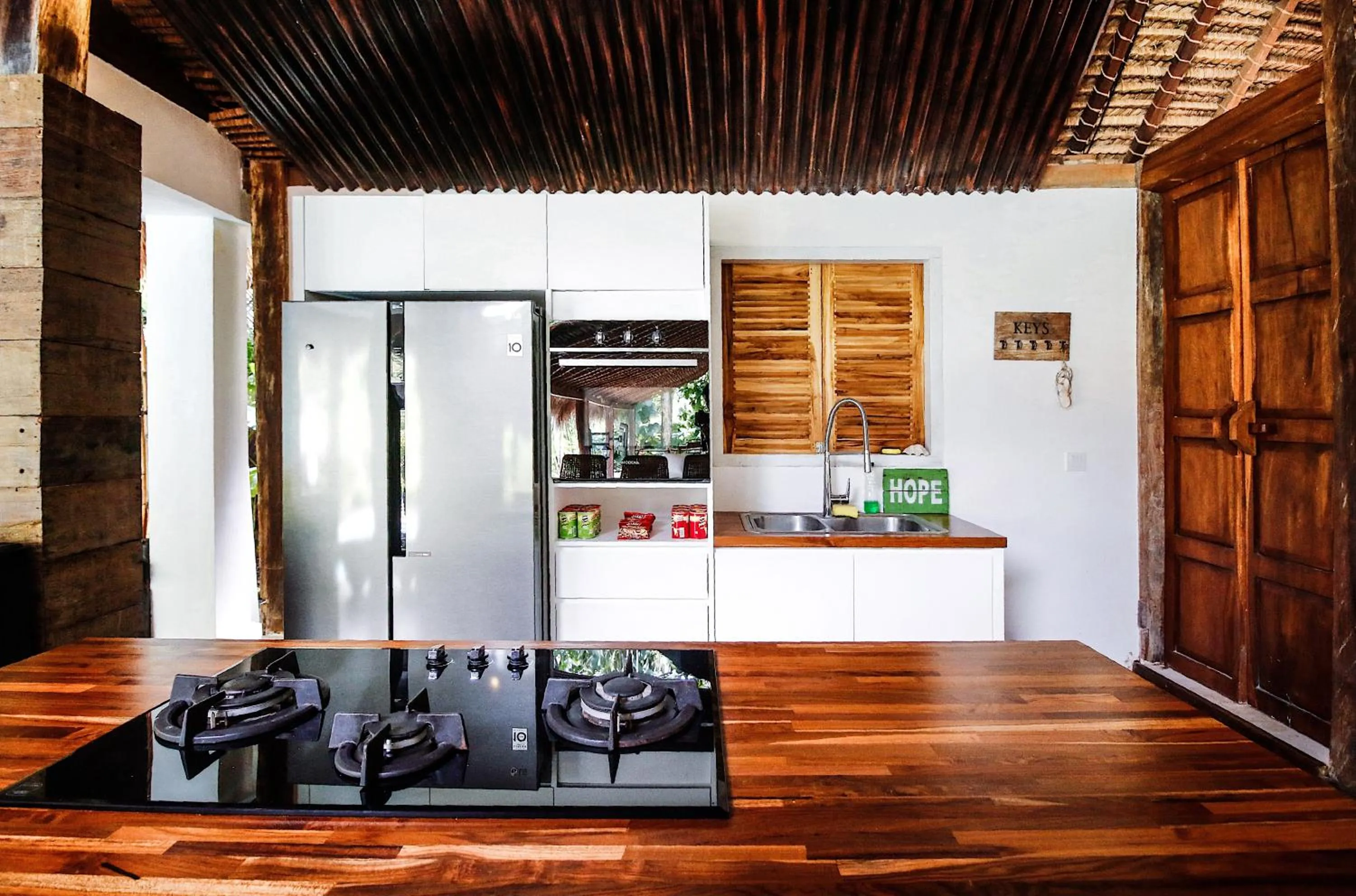 Kitchen or kitchenette in La Cabane