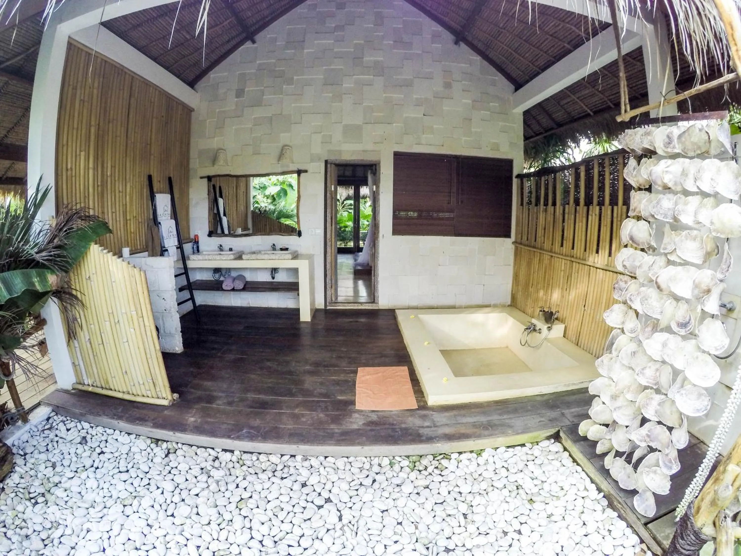 Property building in La Cabane