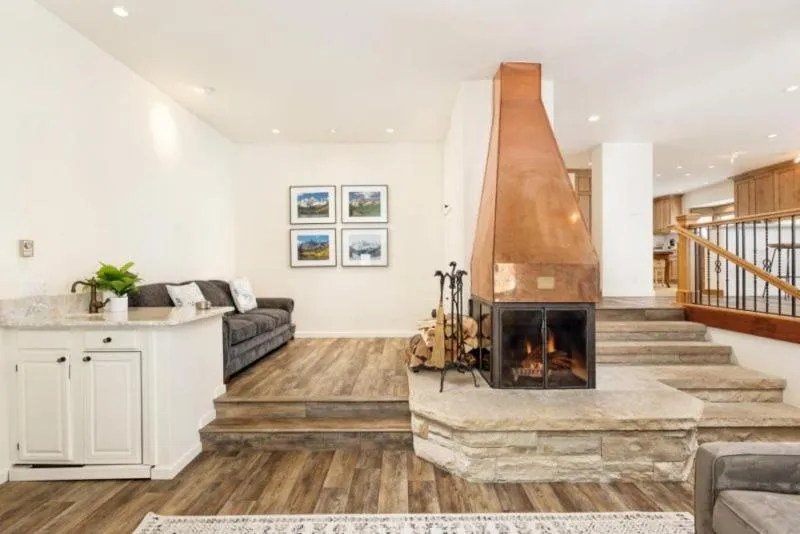 Property building in Snowmass Woodrun V 2 Bedroom Ski In, Ski Out Mountain Residence In The Heart Of Snowmass Village