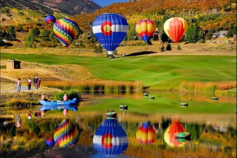 Property building in Snowmass Woodrun V 2 Bedroom Ski In, Ski Out Mountain Residence In The Heart Of Snowmass Village