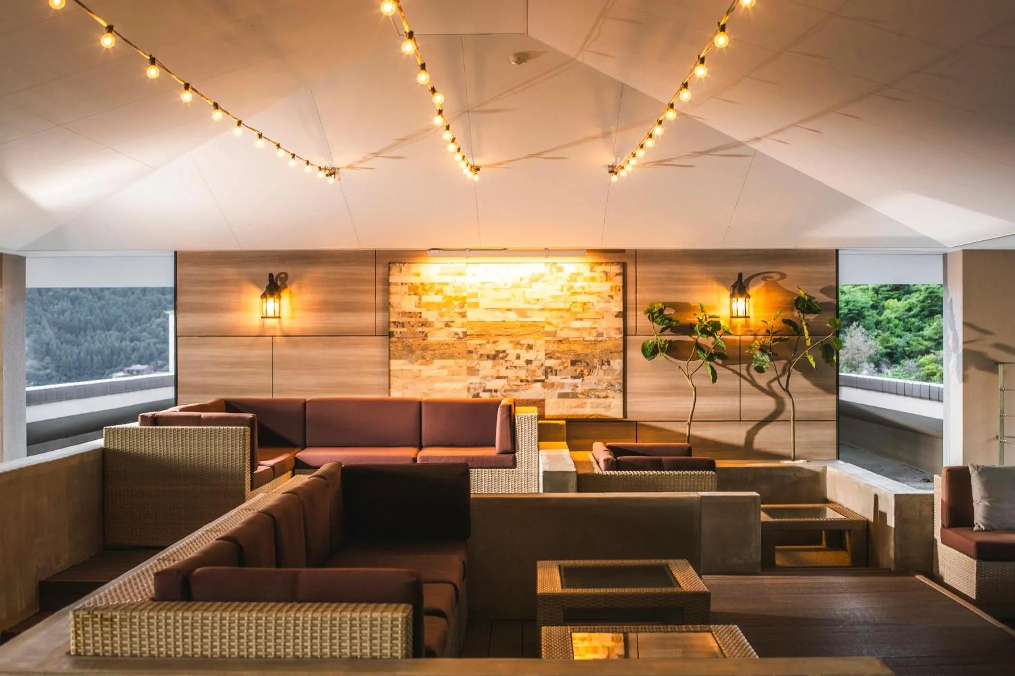 Lounge or bar in Unzen Kyushu Hotel