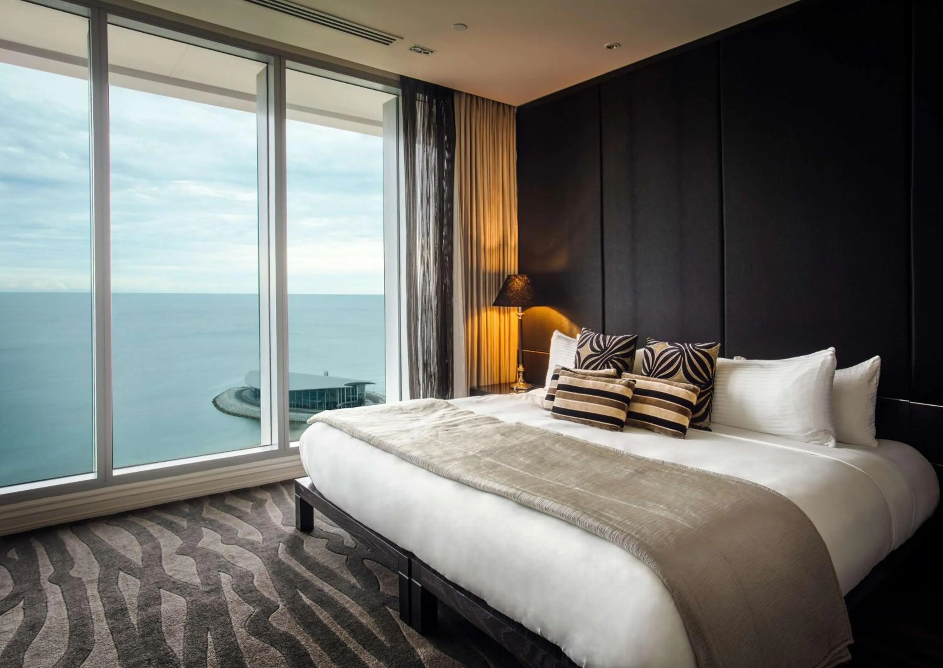 Bedroom, Bed in Grand Papua Hotel, a member of Radisson Individuals