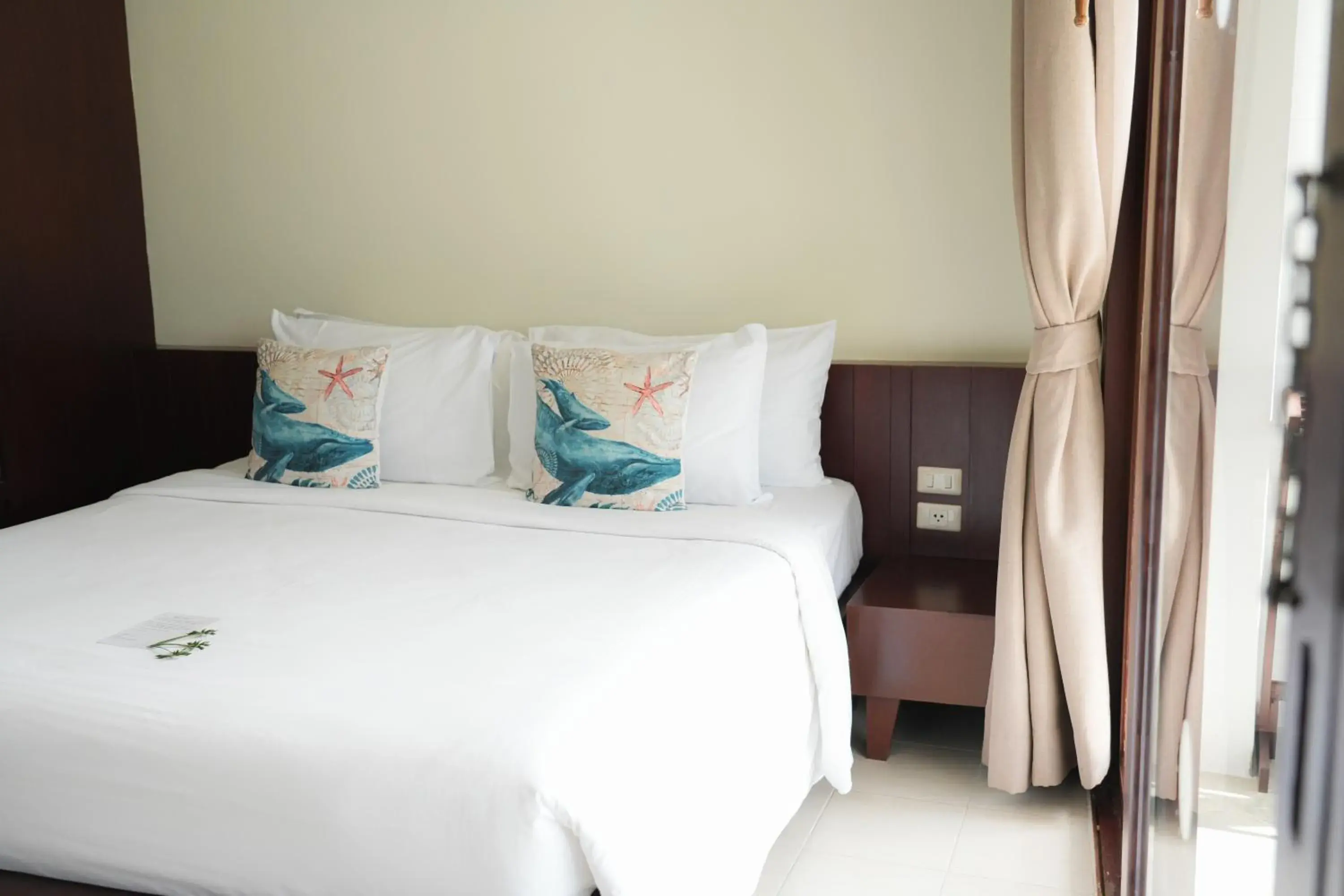 Deluxe Garden View Room (size 50 sqm) in Arinara Beach Resort Phuket - SHA Extra Plus Deluxe Garden View Room (size 50 sqm) in Arinara Beach Resort Phuket - SHA Extra Plus