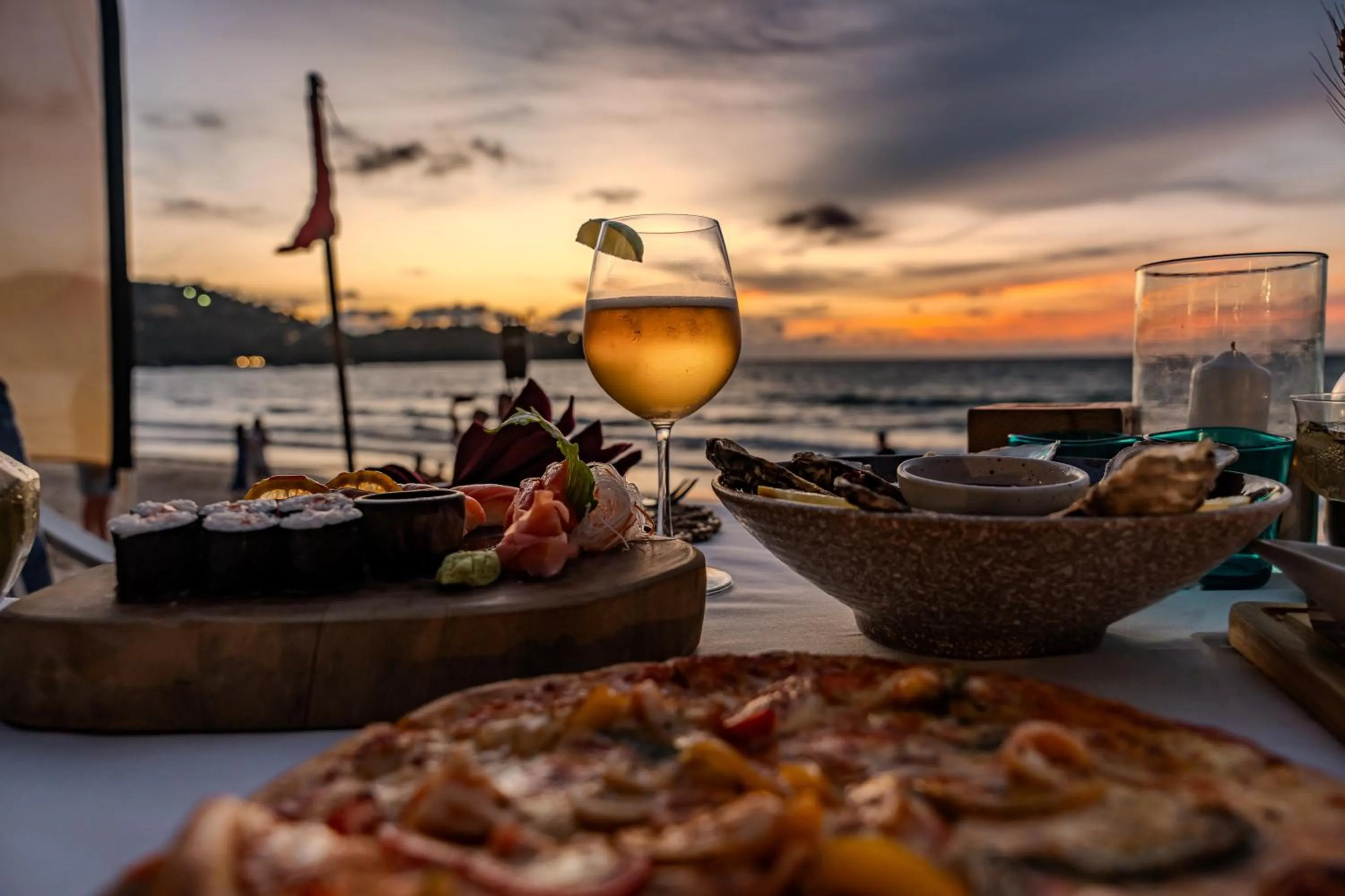 Food and drinks in Arinara Beach Resort Phuket - SHA Extra Plus