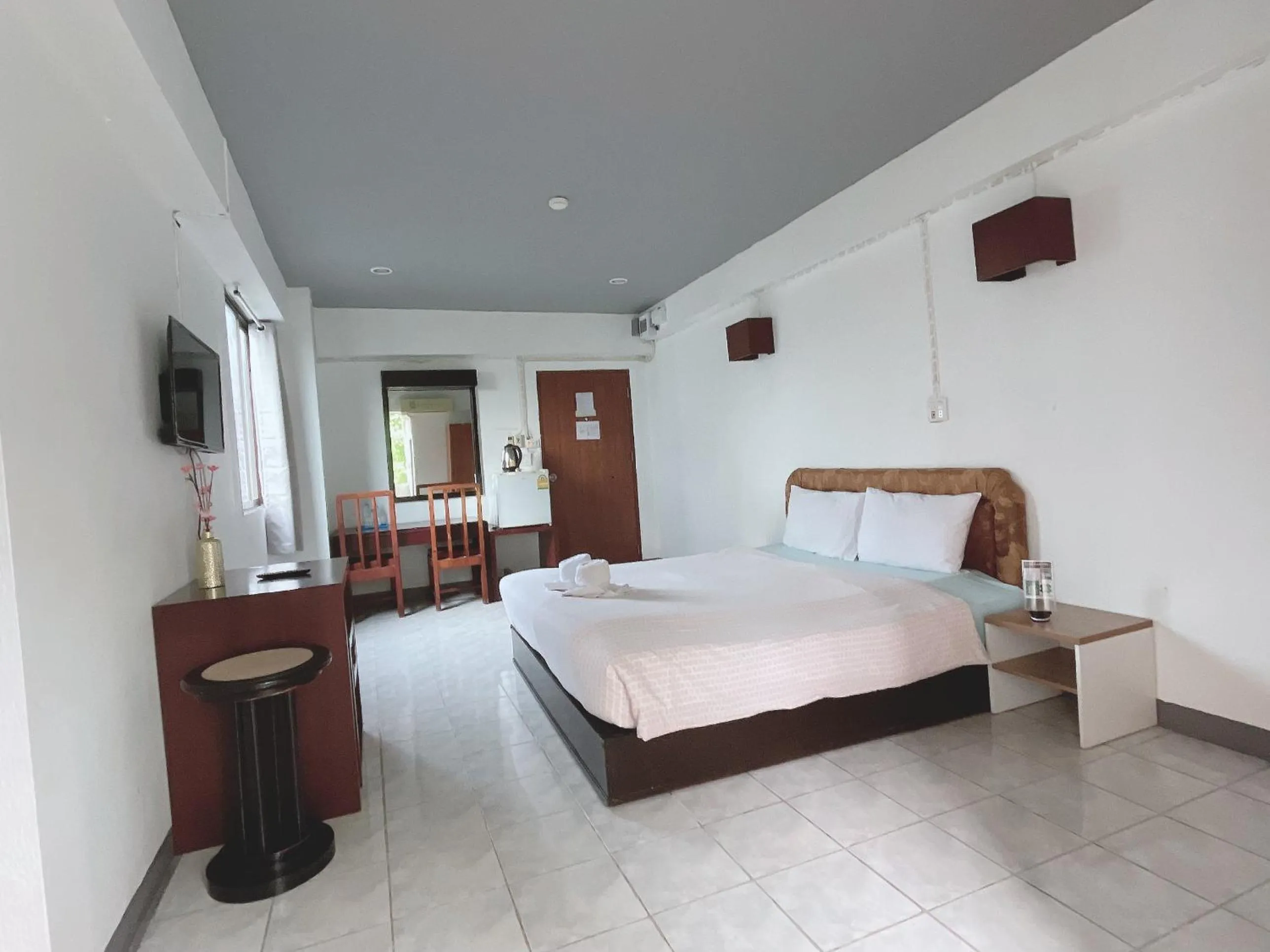 Bed in โรงแรมวินบางนา Win Bangna Hotel