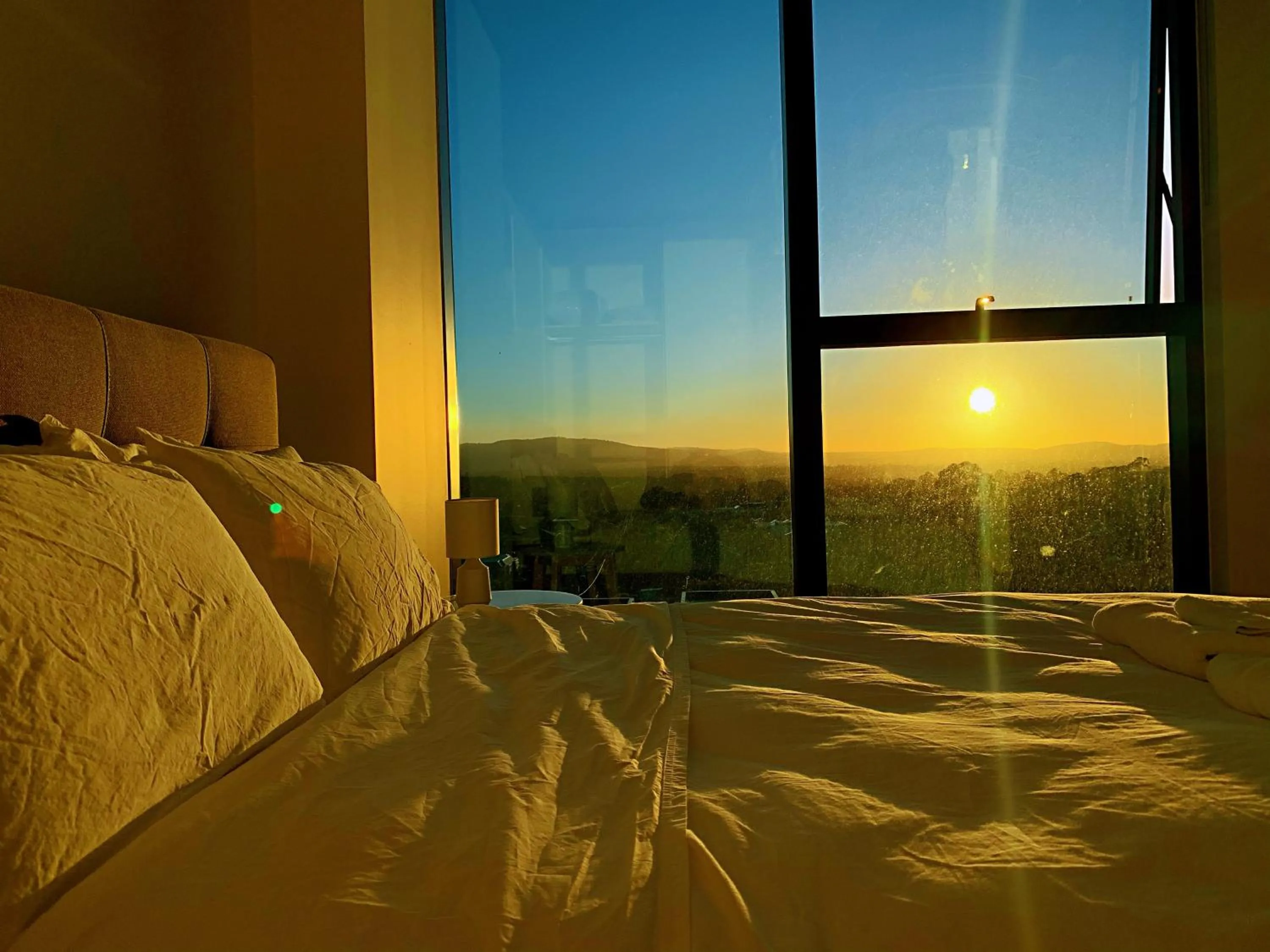 Bedroom, Bed in Skygarden Luxury Condo