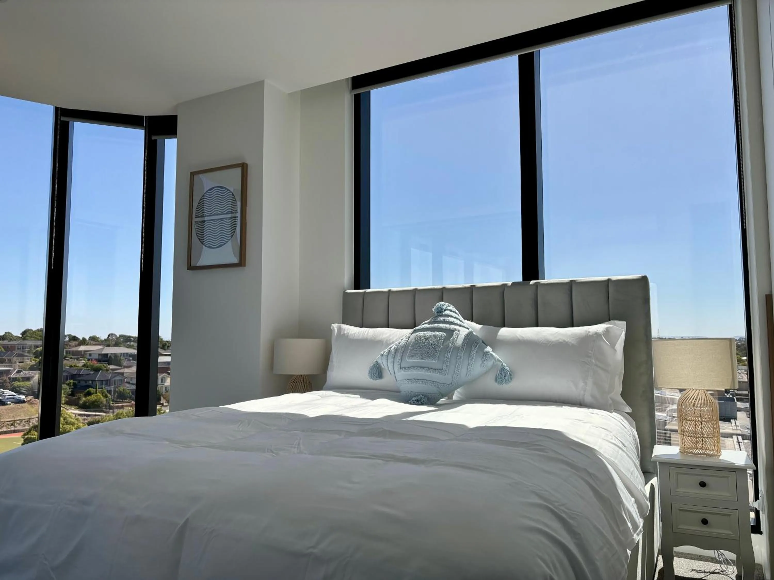 Bed in Skygarden Luxury Condo