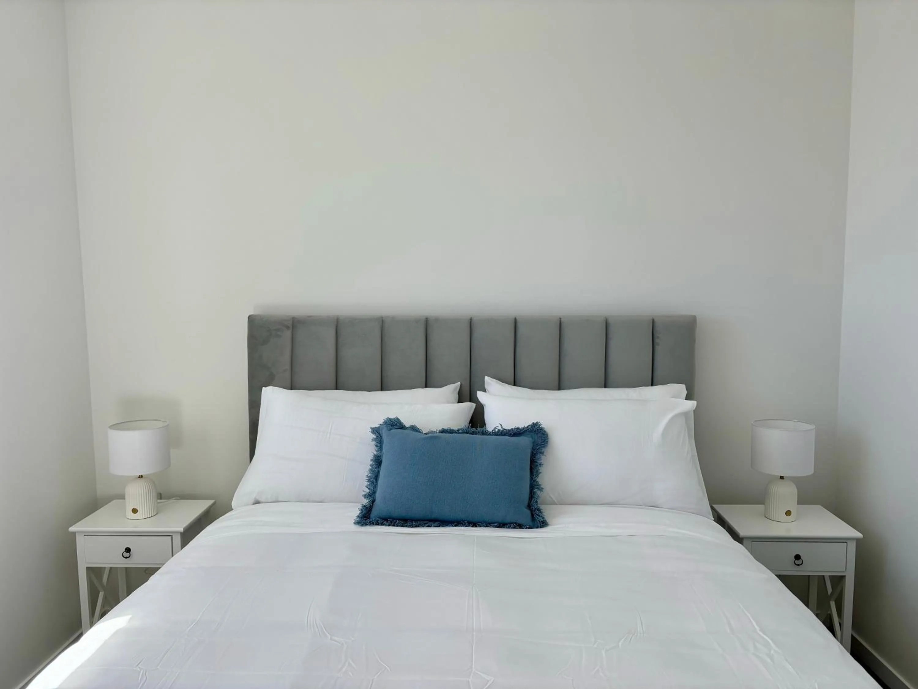 Bed in Skygarden Luxury Condo