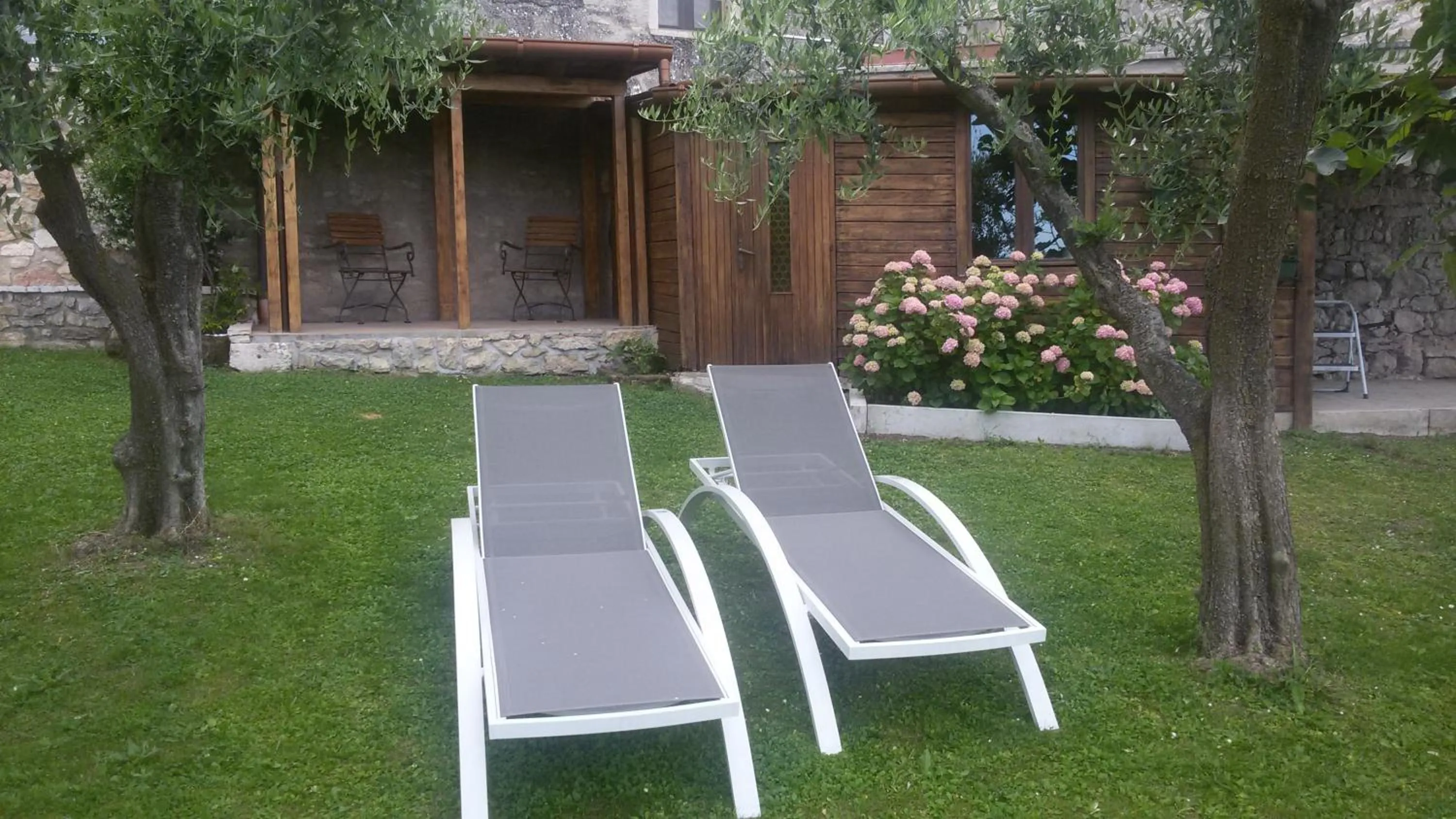 Spring in B&B da Paolo con vista Lago di Garda