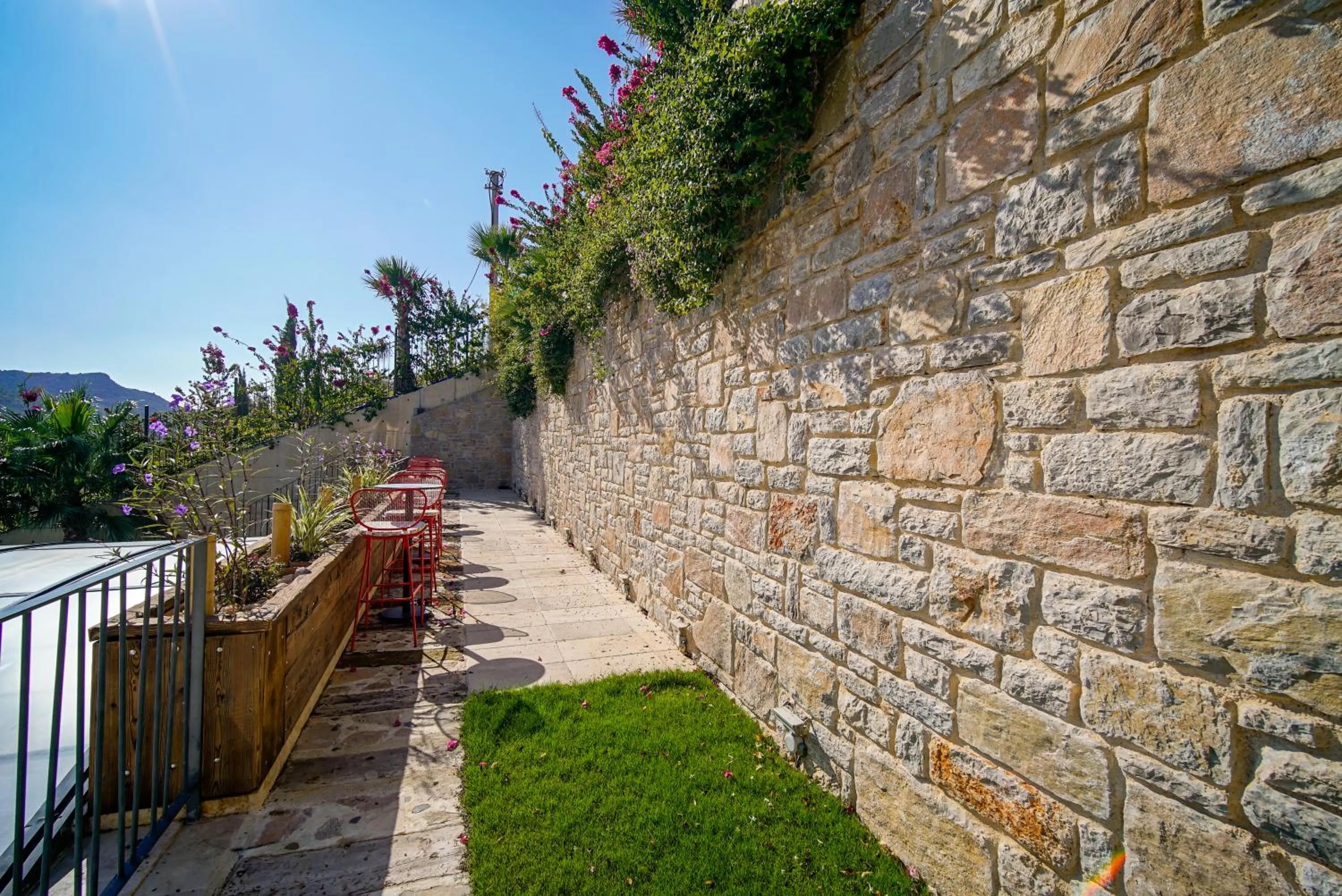 Garden view in Cape Krio Boutique Hotel & SPA - Over 9 years old Adult Only