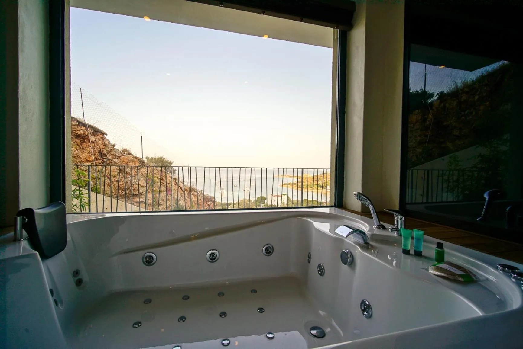 Bathroom in Cape Krio Boutique Hotel & SPA - Over 9 years old Adult Only