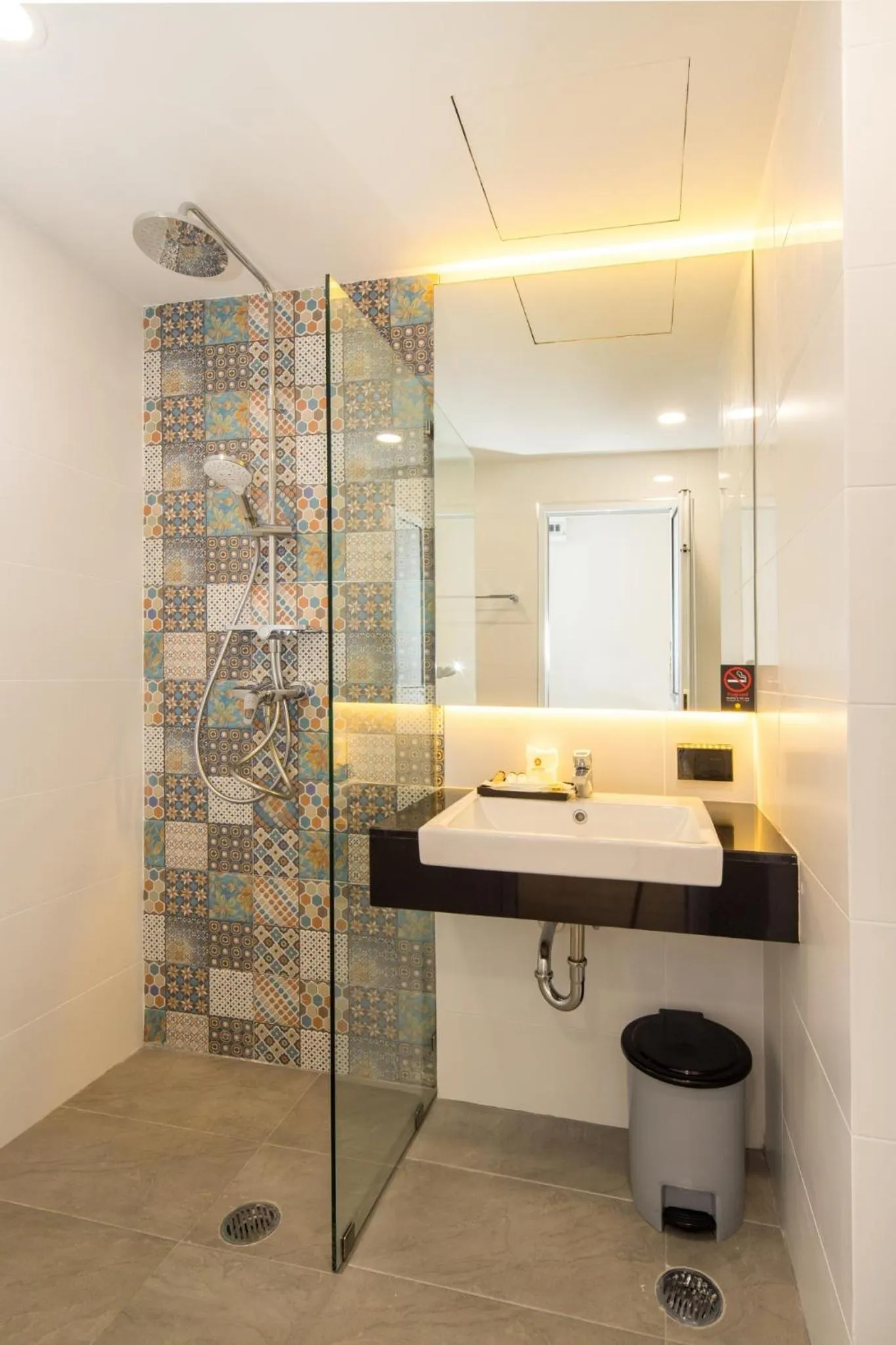 Benjaphorn Grandview Hotel