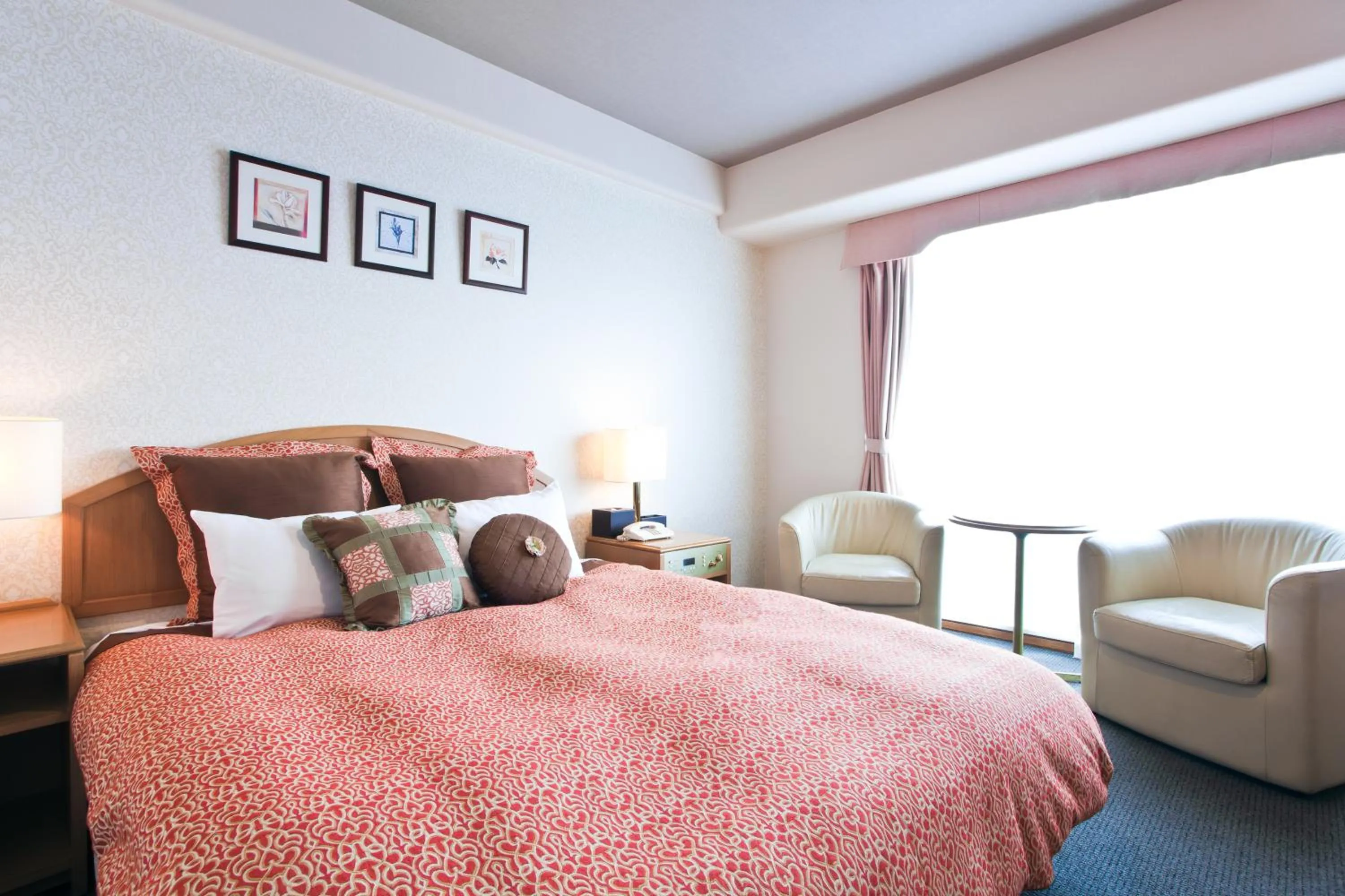 Photo of the whole room, Bed in Hotel Villa Kuretake