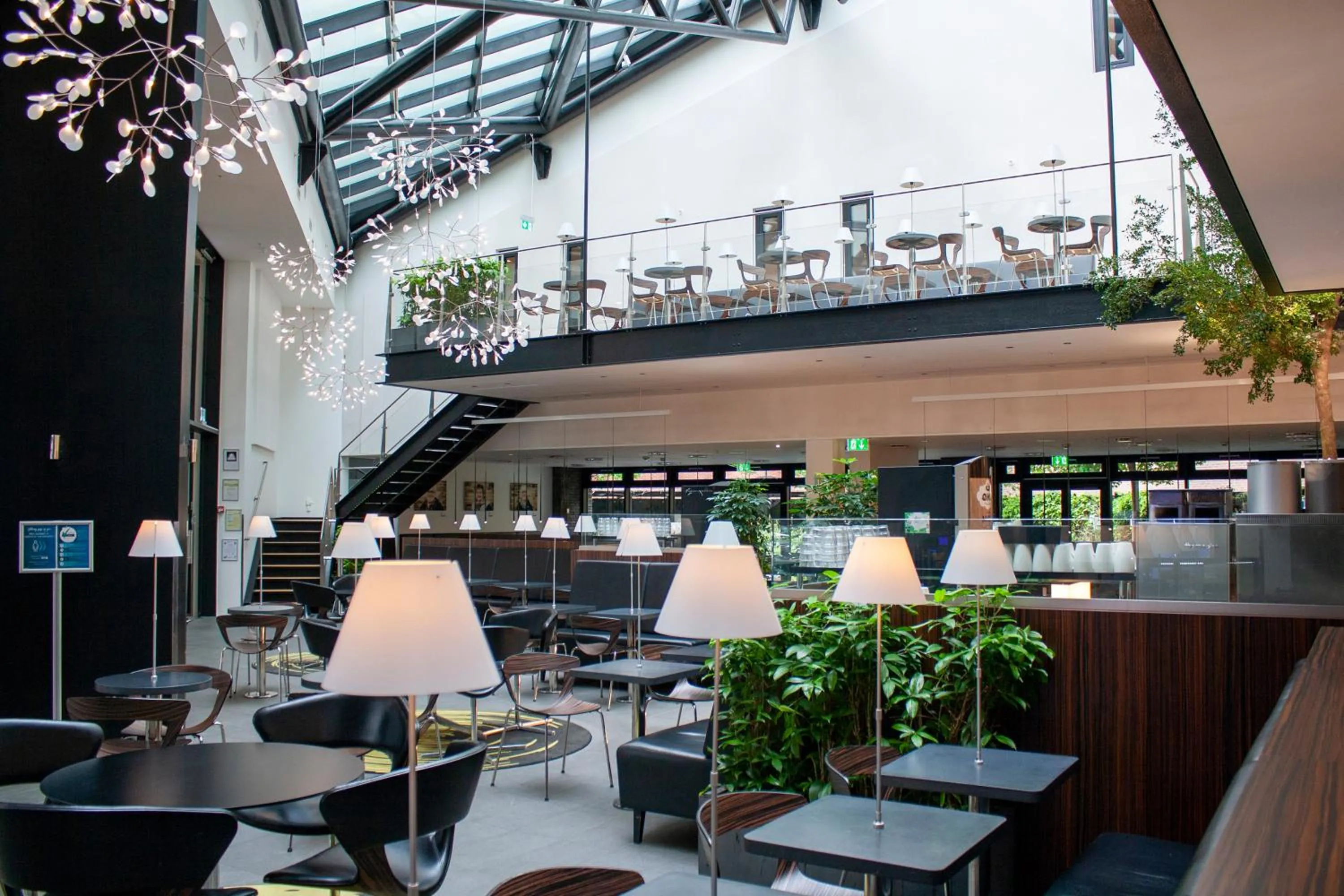 Restaurant/places to eat in Wakeup Copenhagen - Borgergade