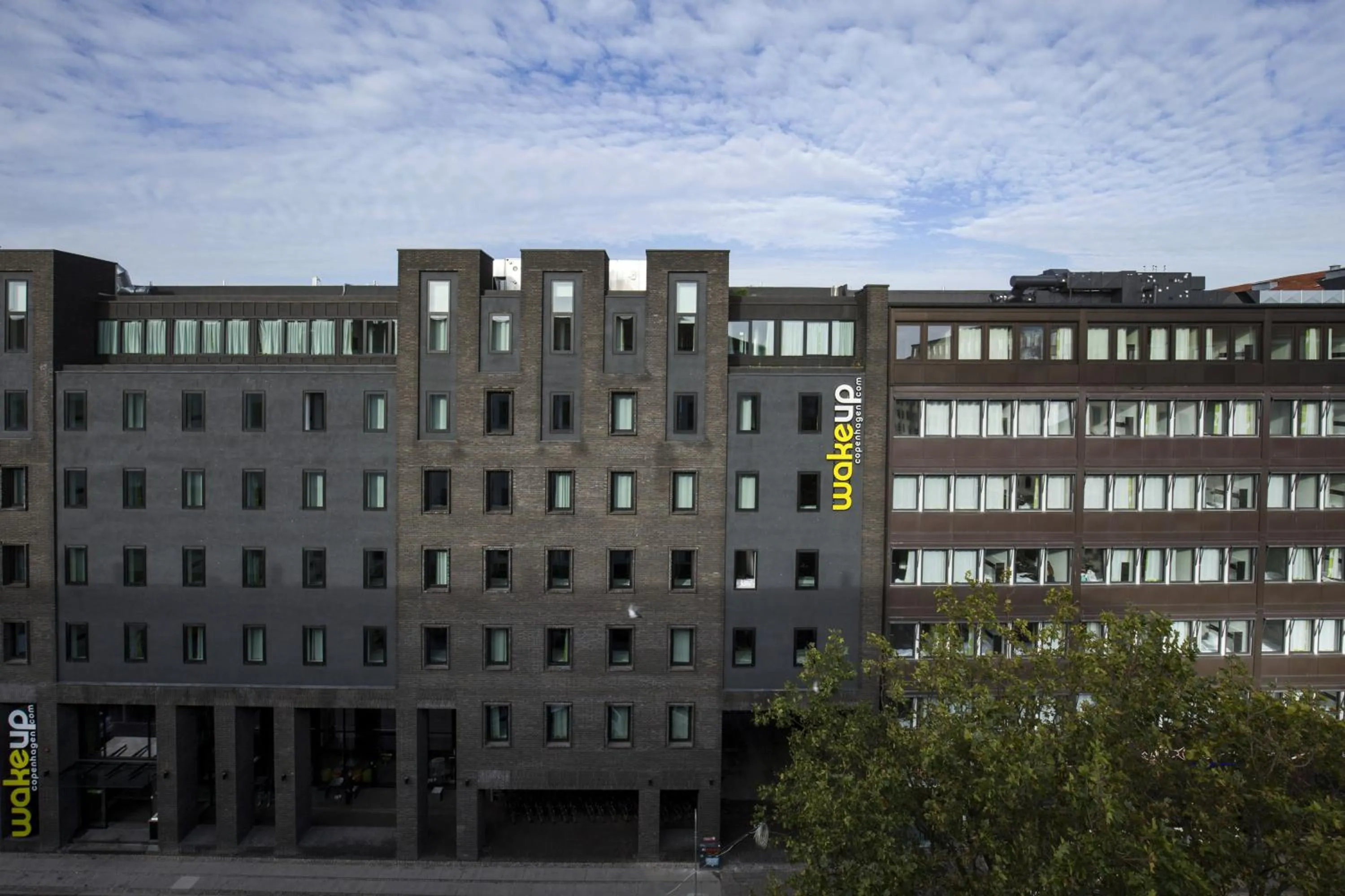 Facade/entrance in Wakeup Copenhagen - Borgergade