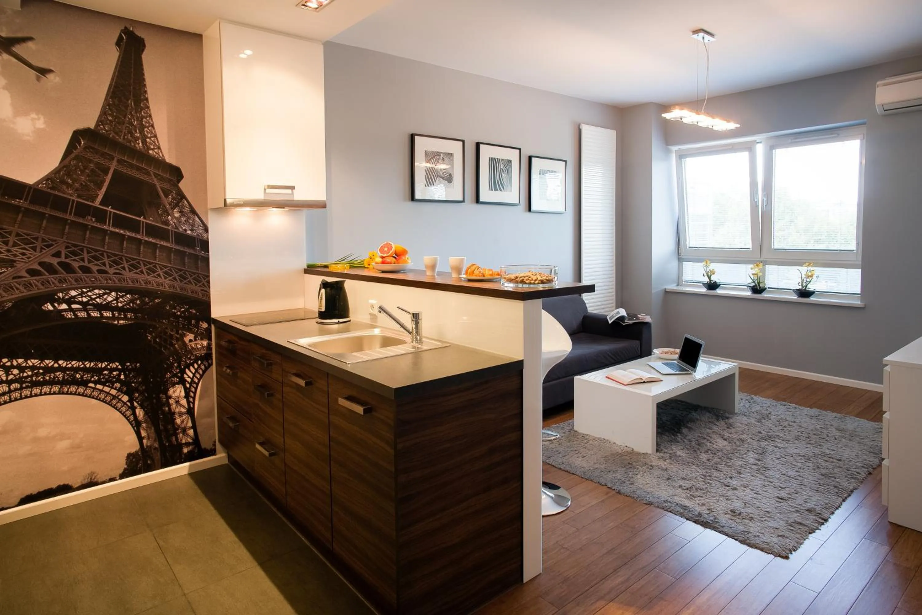 Living room in Platinum Towers Central Apartments