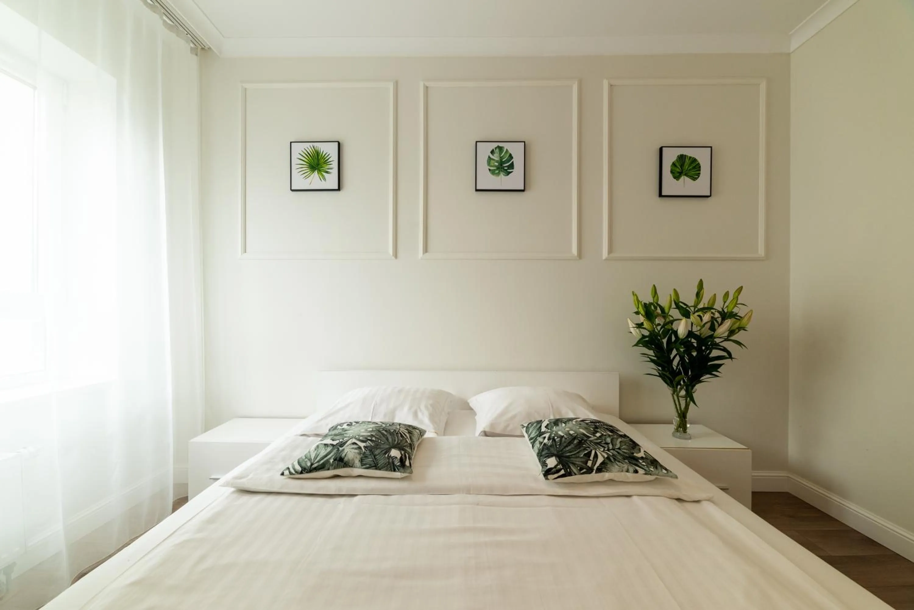 Bedroom, Bed in Platinum Towers Central Apartments