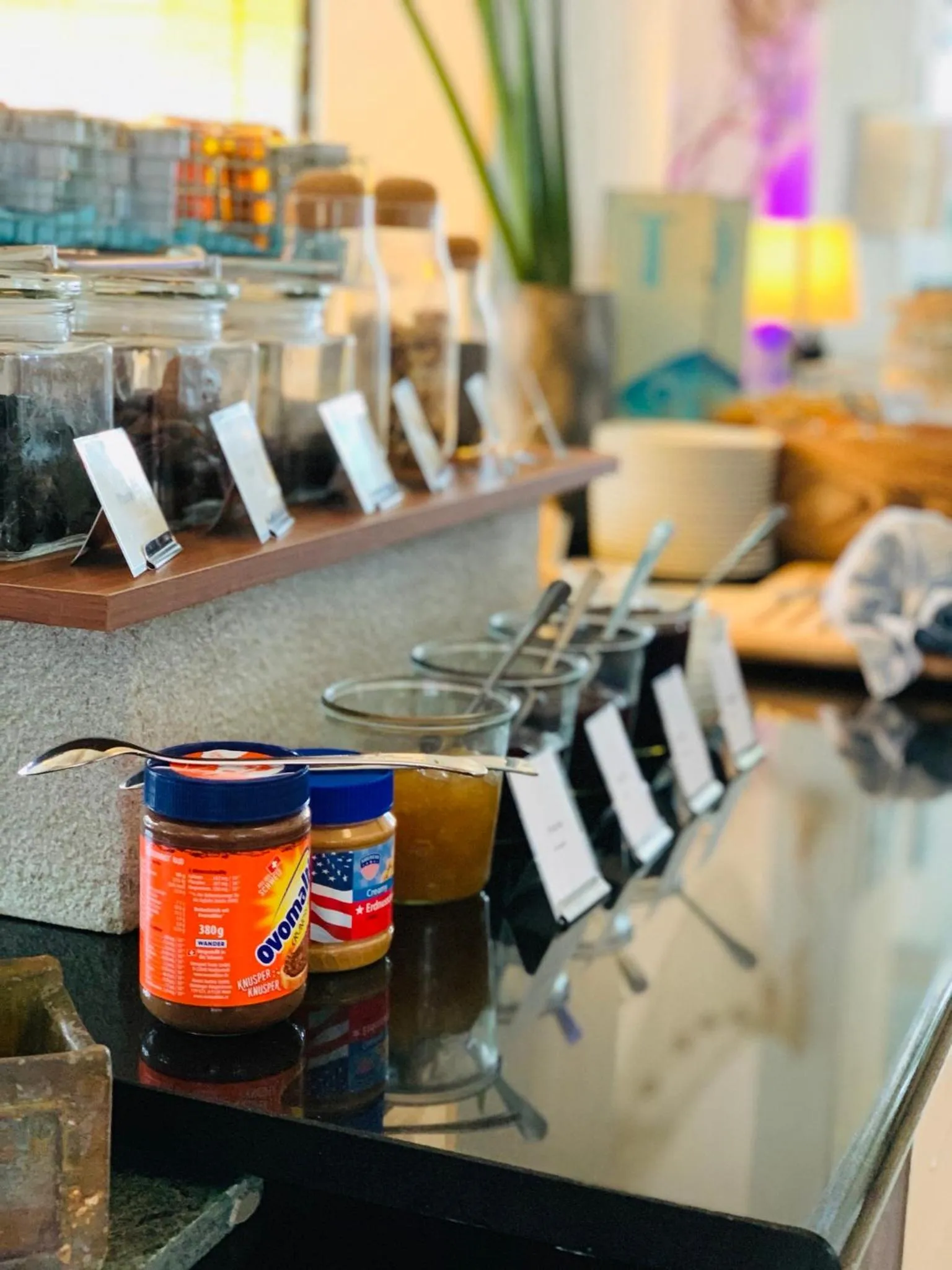 Coffee/tea facilities in Aqua Hotel